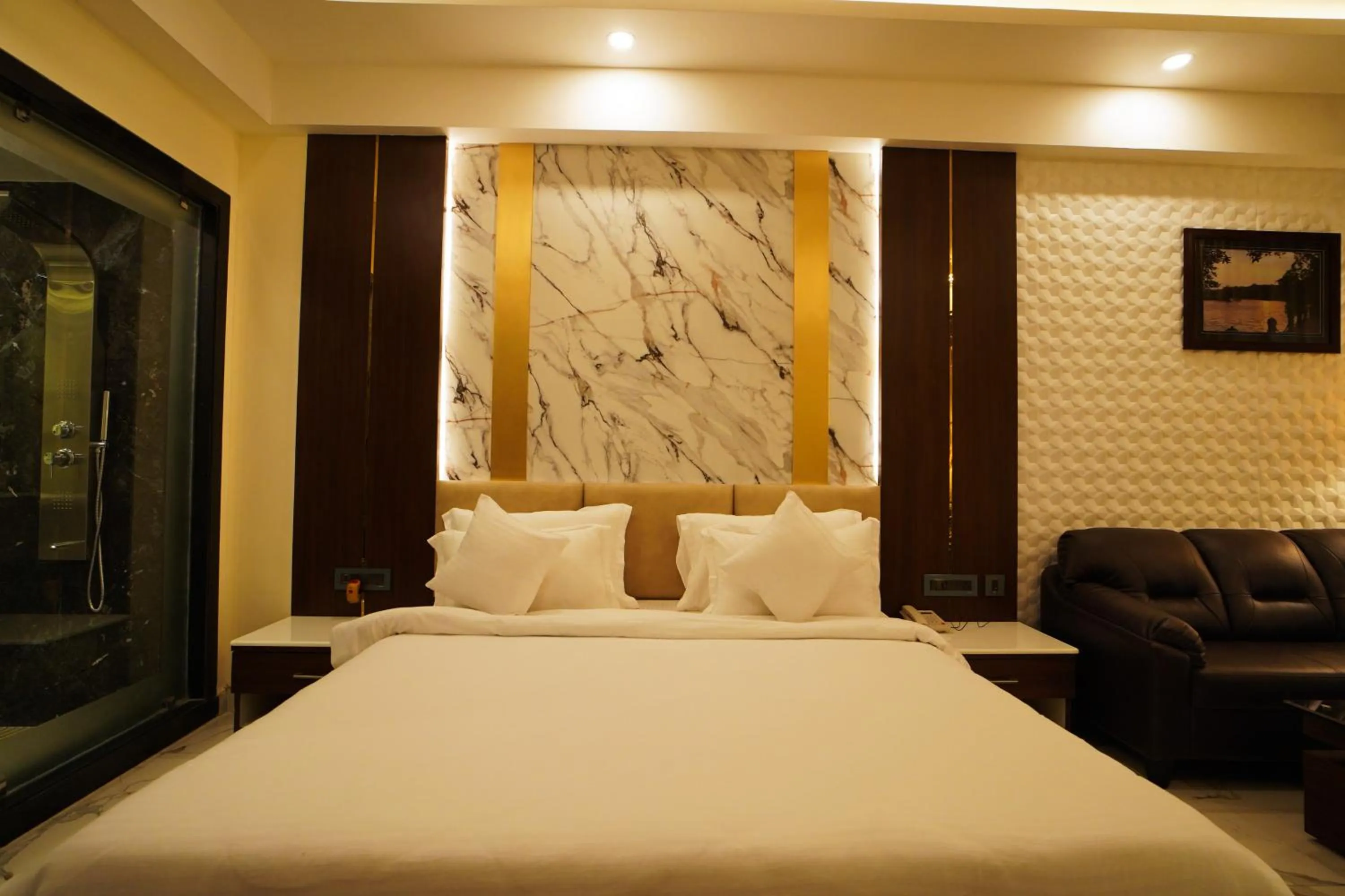 Bed in Shanti Seaview Resort & Spa