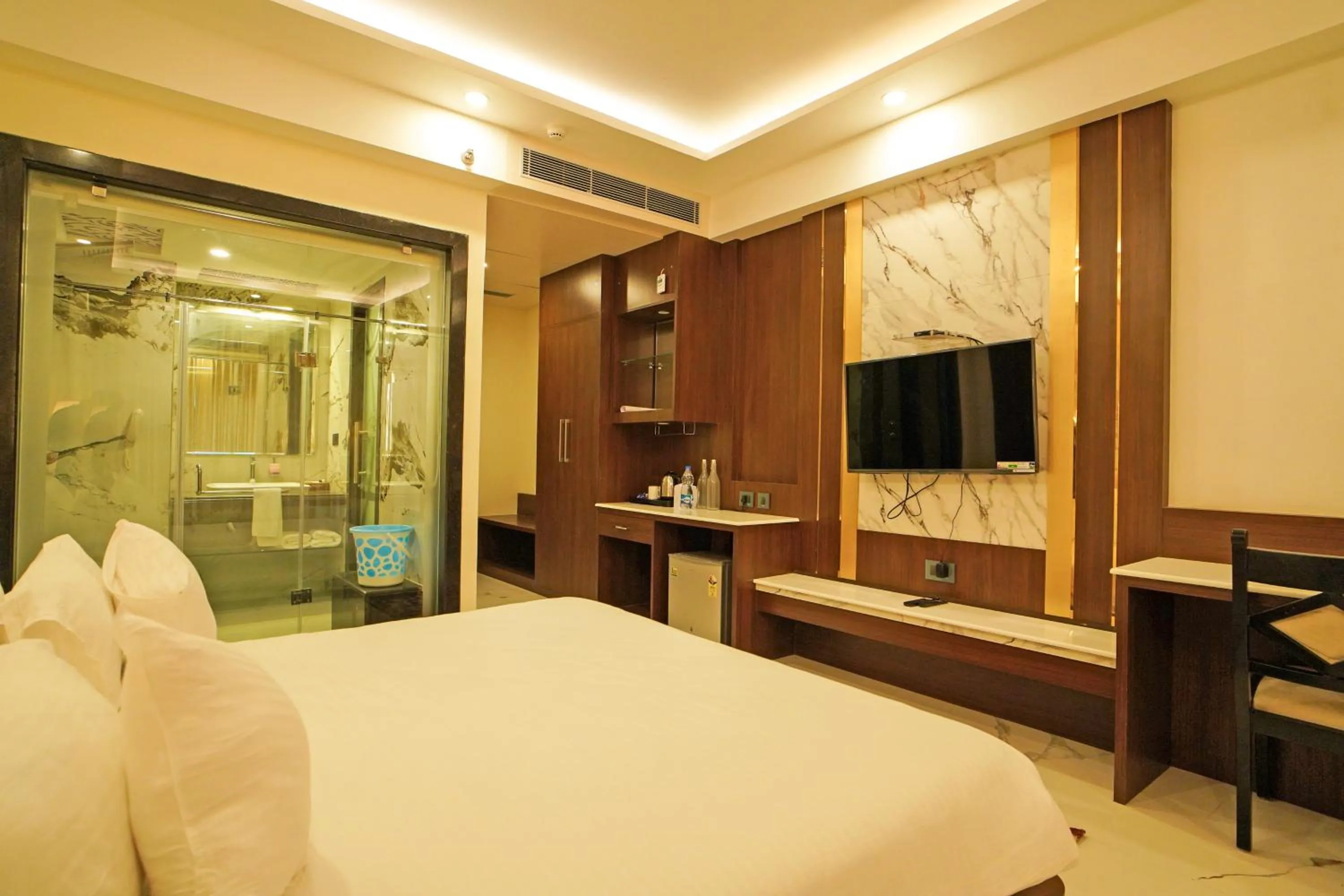Bed in Shanti Seaview Resort & Spa