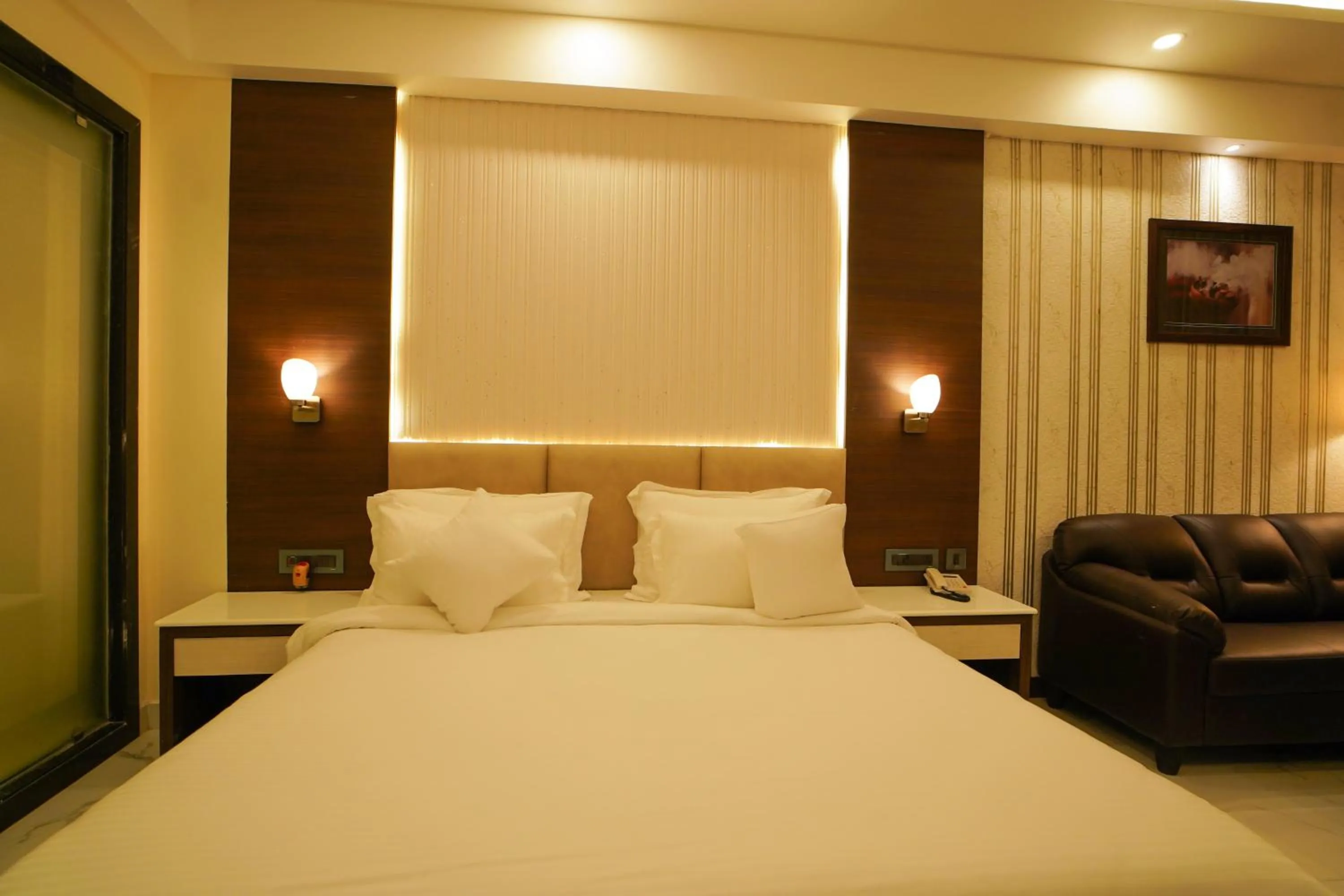 Bed in Shanti Seaview Resort & Spa