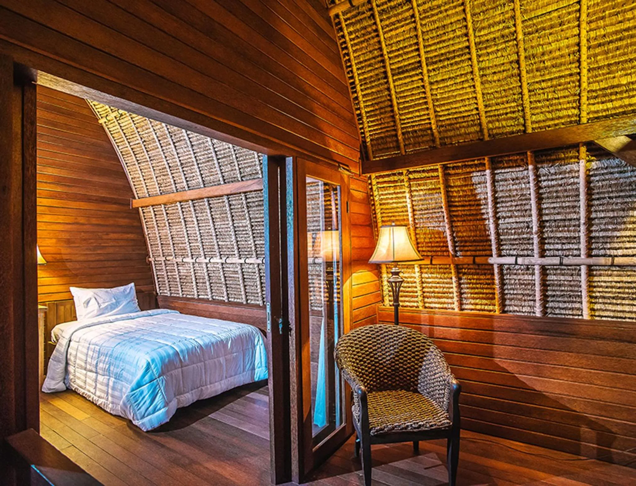 Bed in Sukanusa Luxury Huts