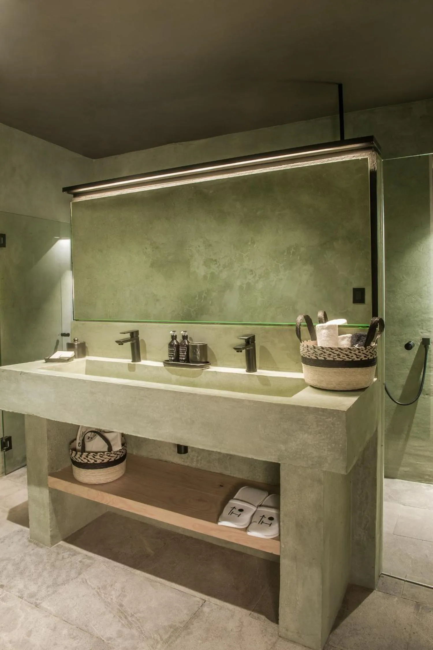 Bathroom in El Lugar del que te hable Hotel Boutique