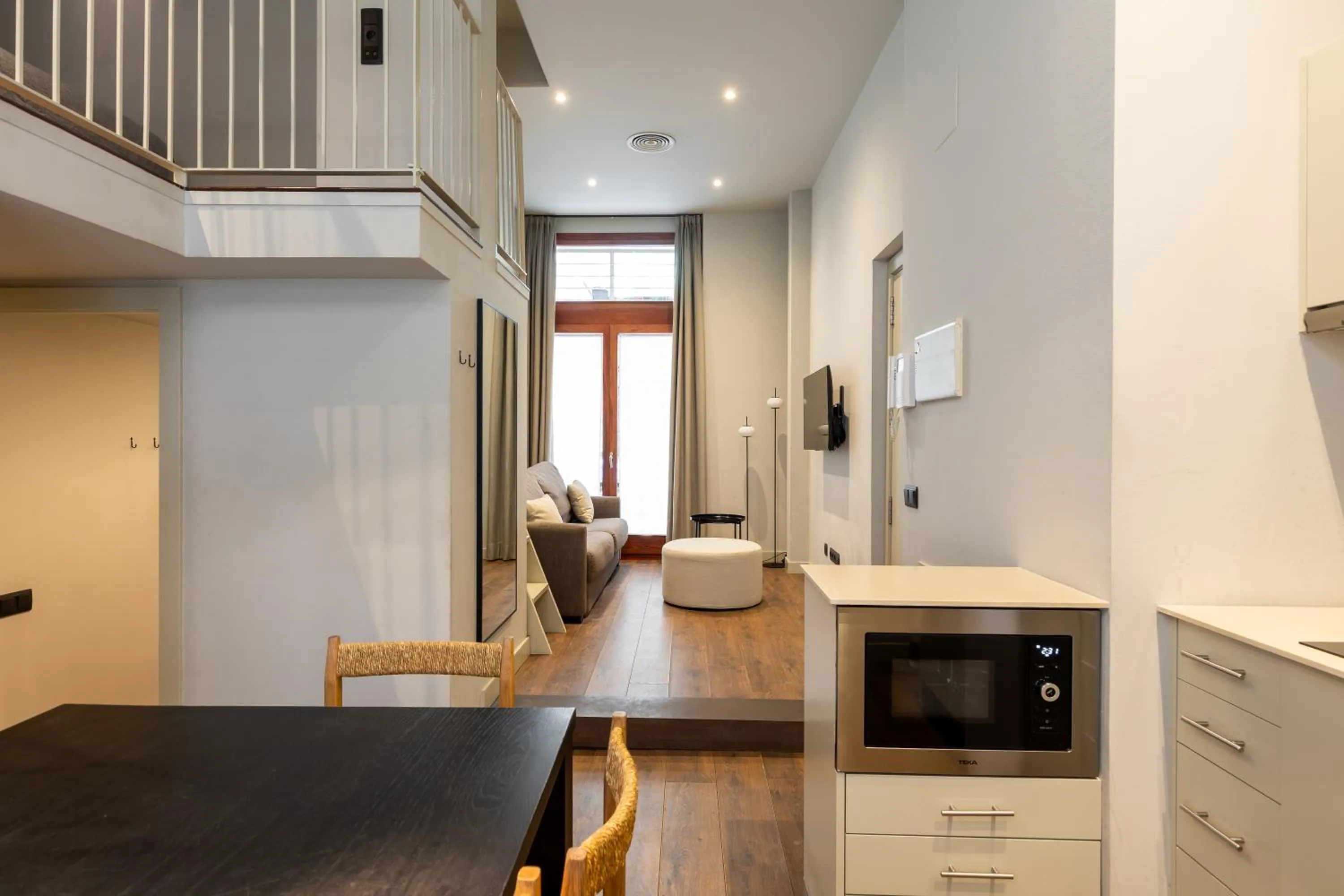 Living room in Uma Suites Barceloneta Beach