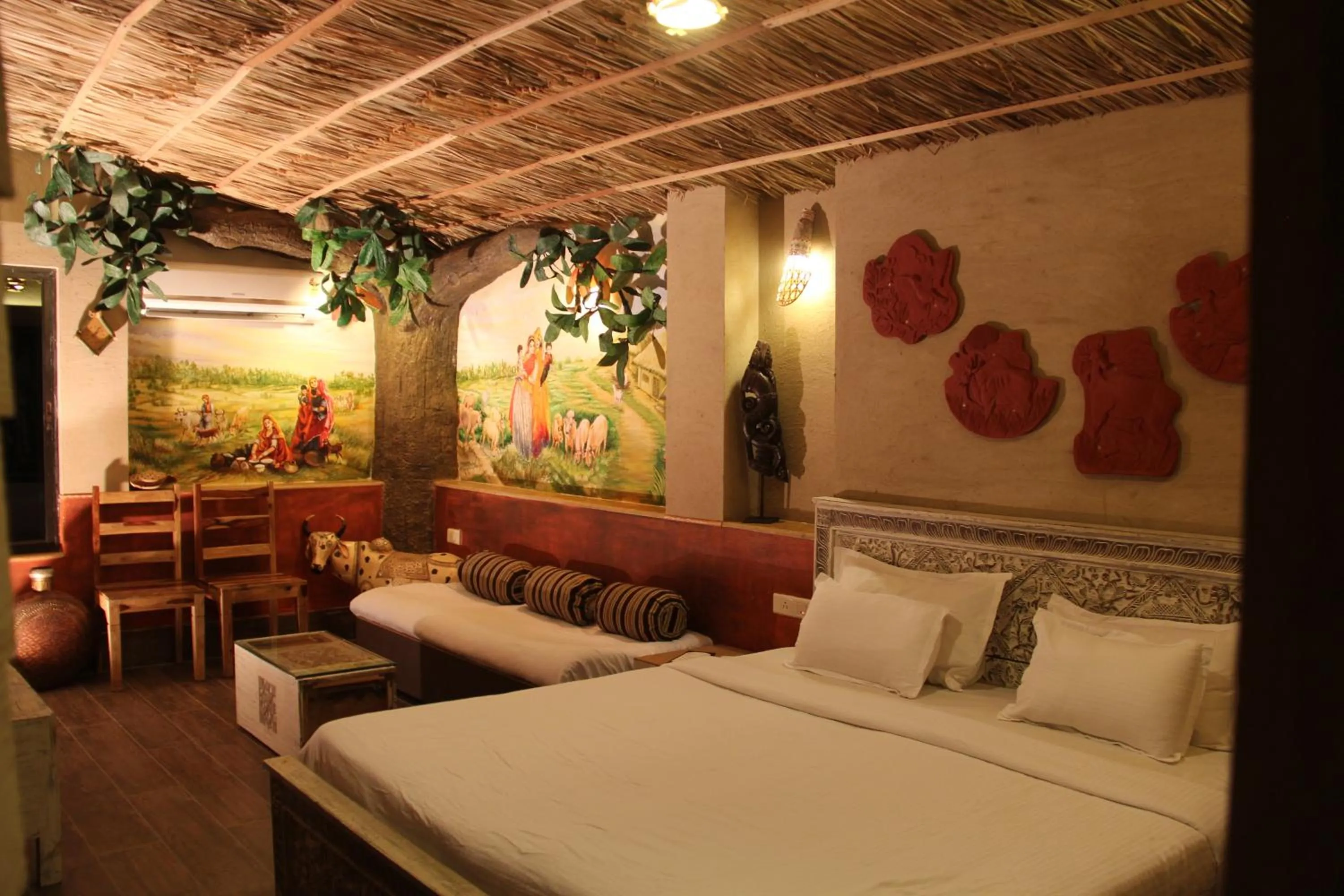 Bedroom, Bed in Tathastu Pench