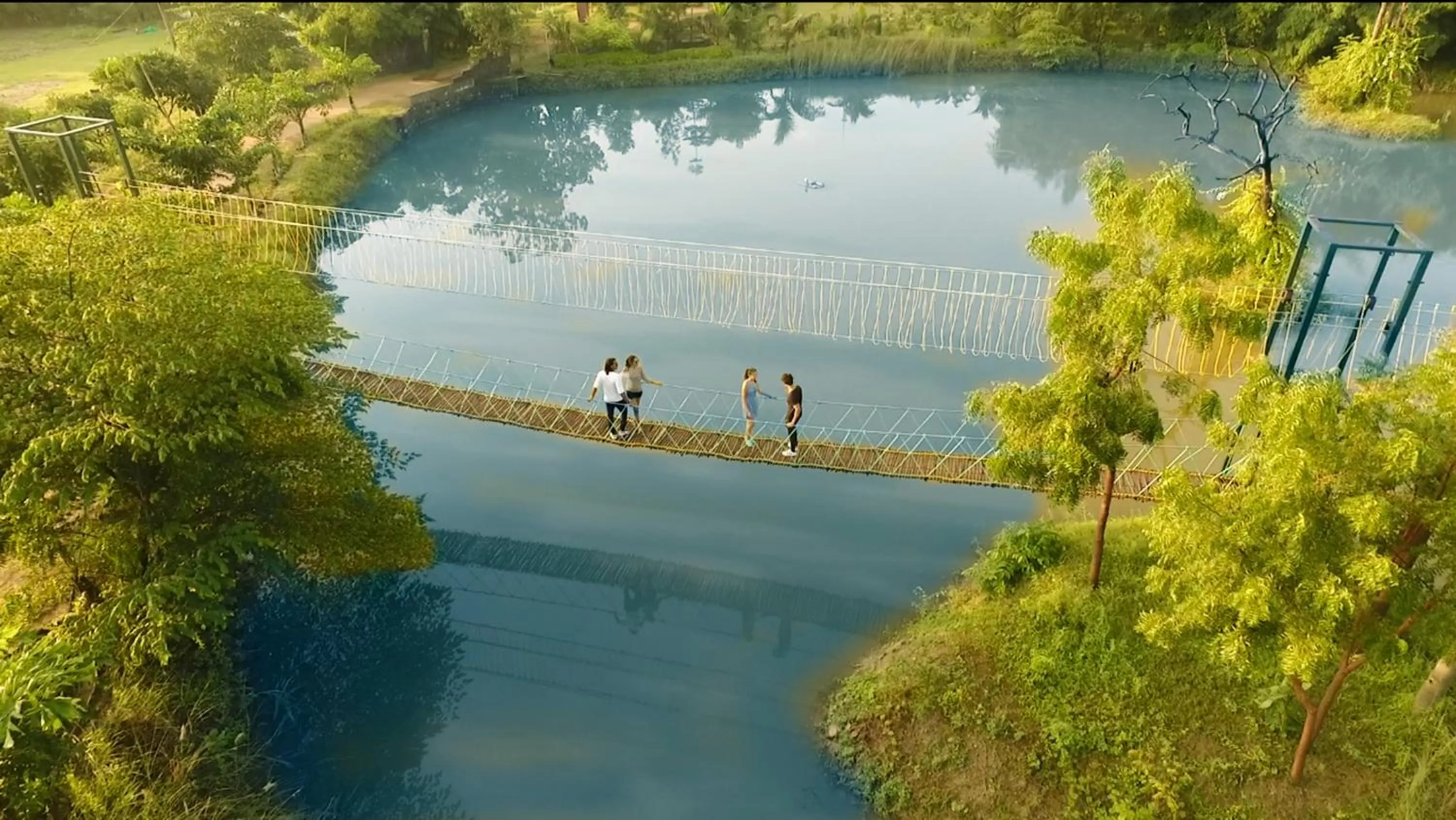 Lake view in Tathastu Pench