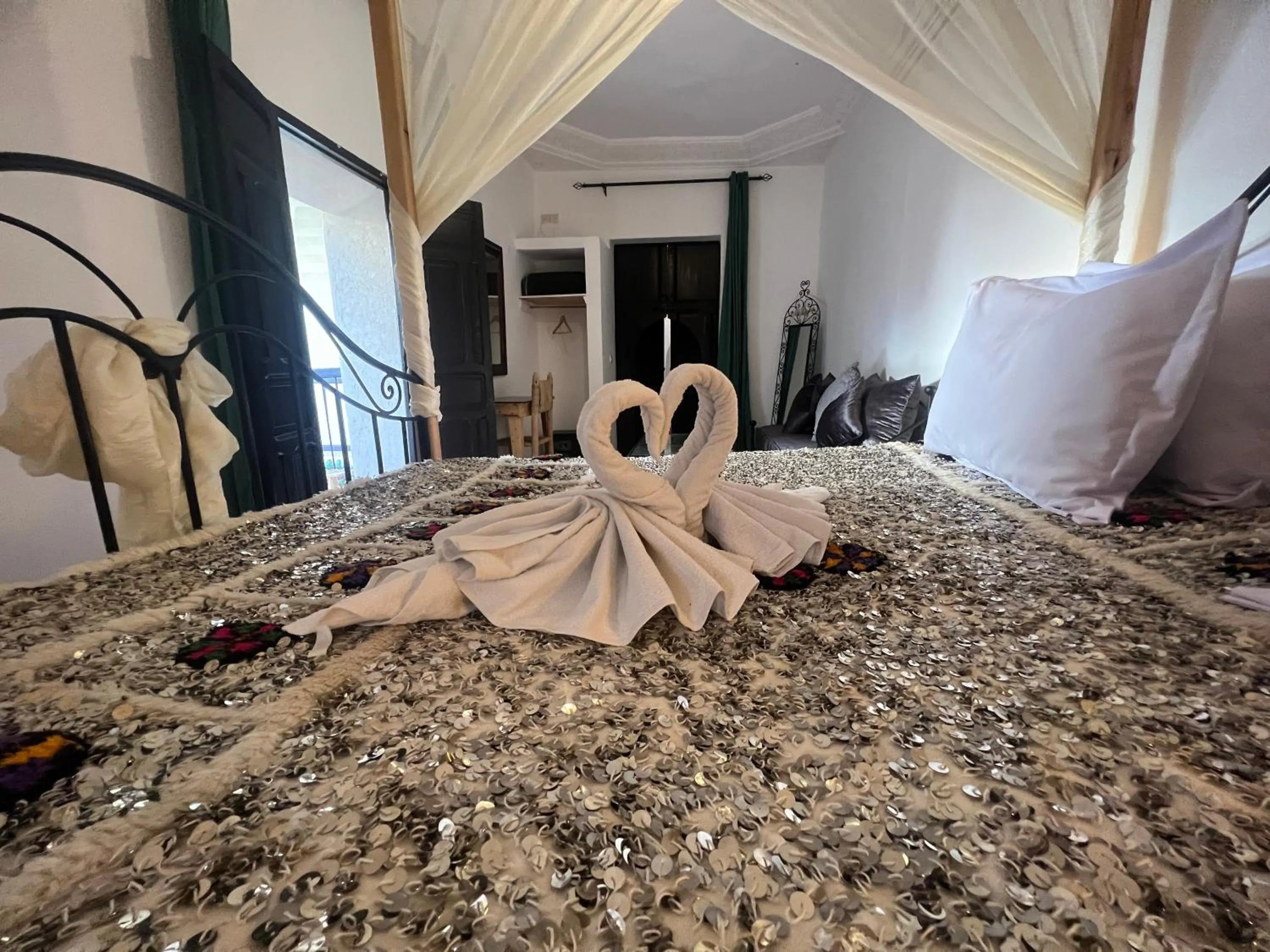 Bed in Riad el Adraoui