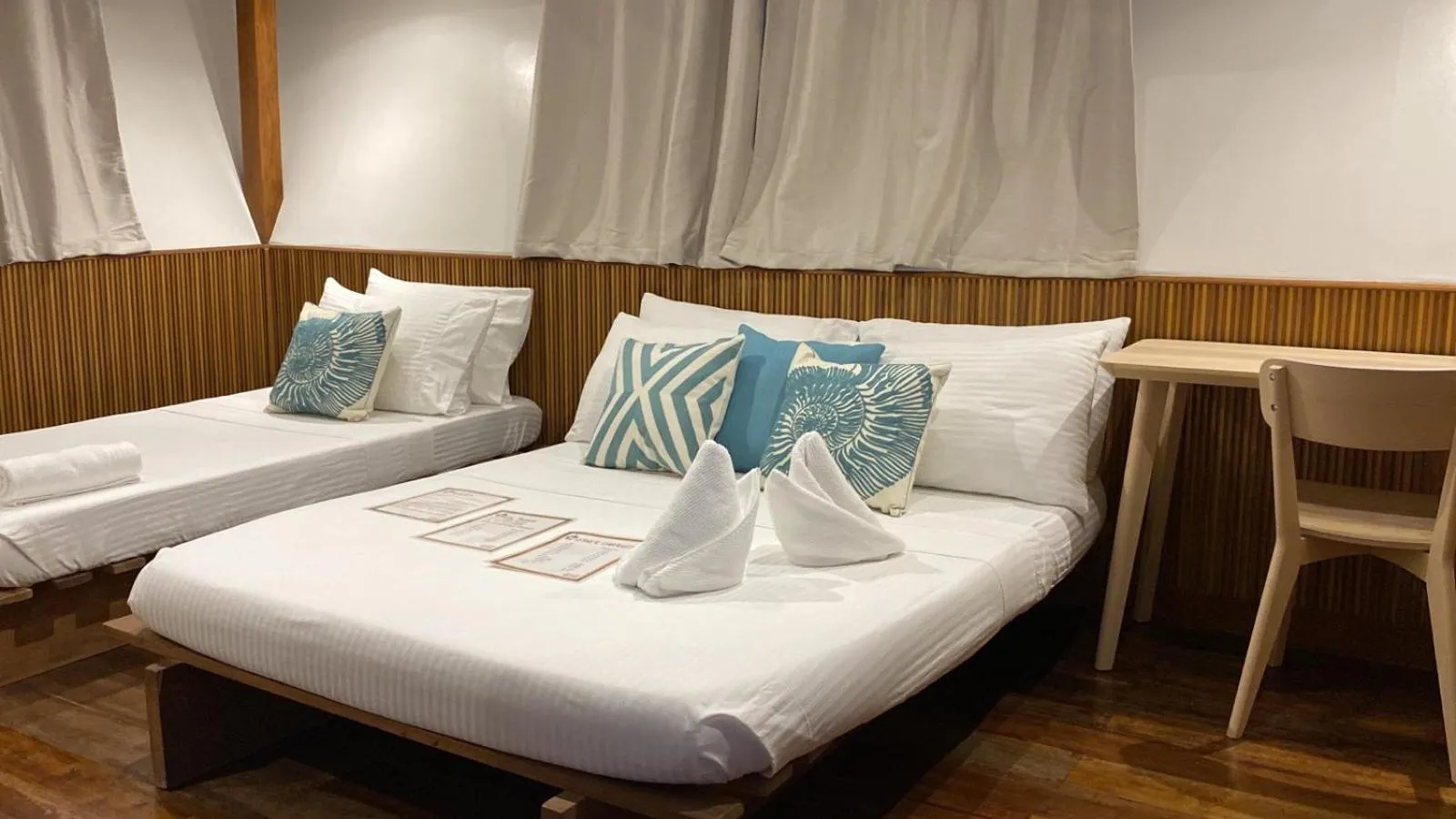 Bed in Casitas de Boracay