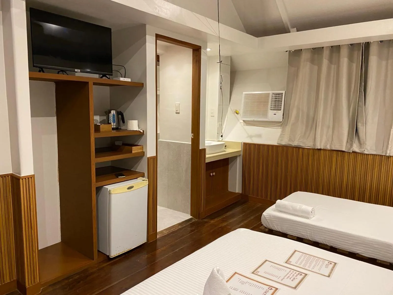 Bed in Casitas de Boracay