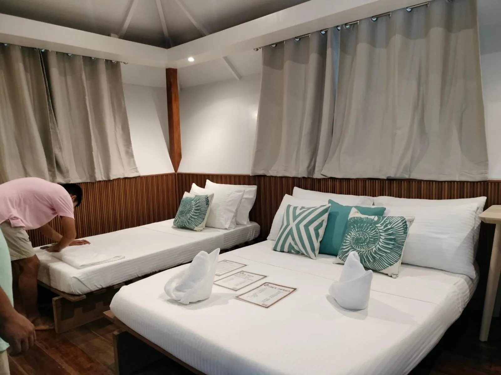 Bed in Casitas de Boracay