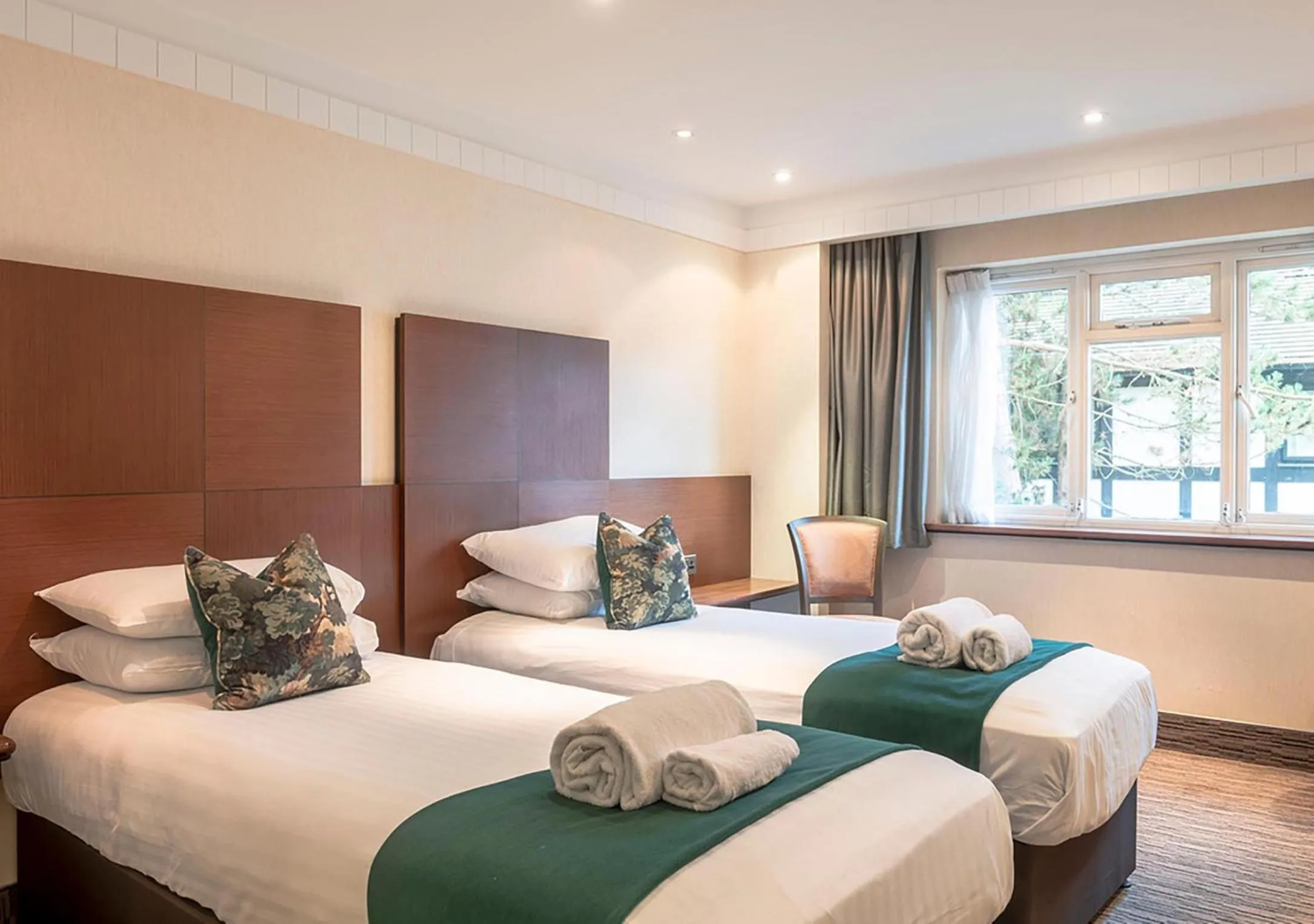 Bed in Thatchers, Leatherhead East Horsley