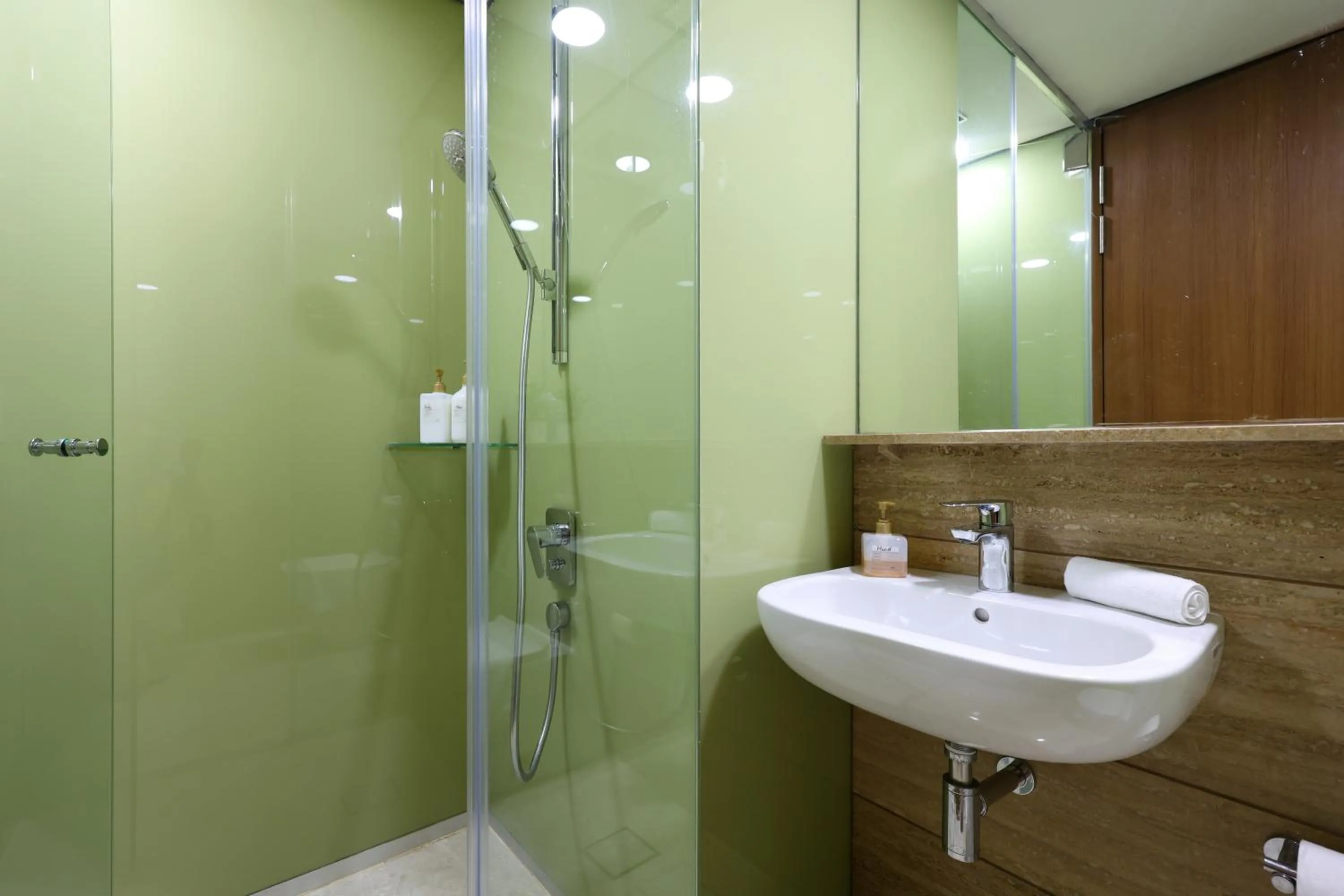 Sky Suites KLCC By Calm Sojourn