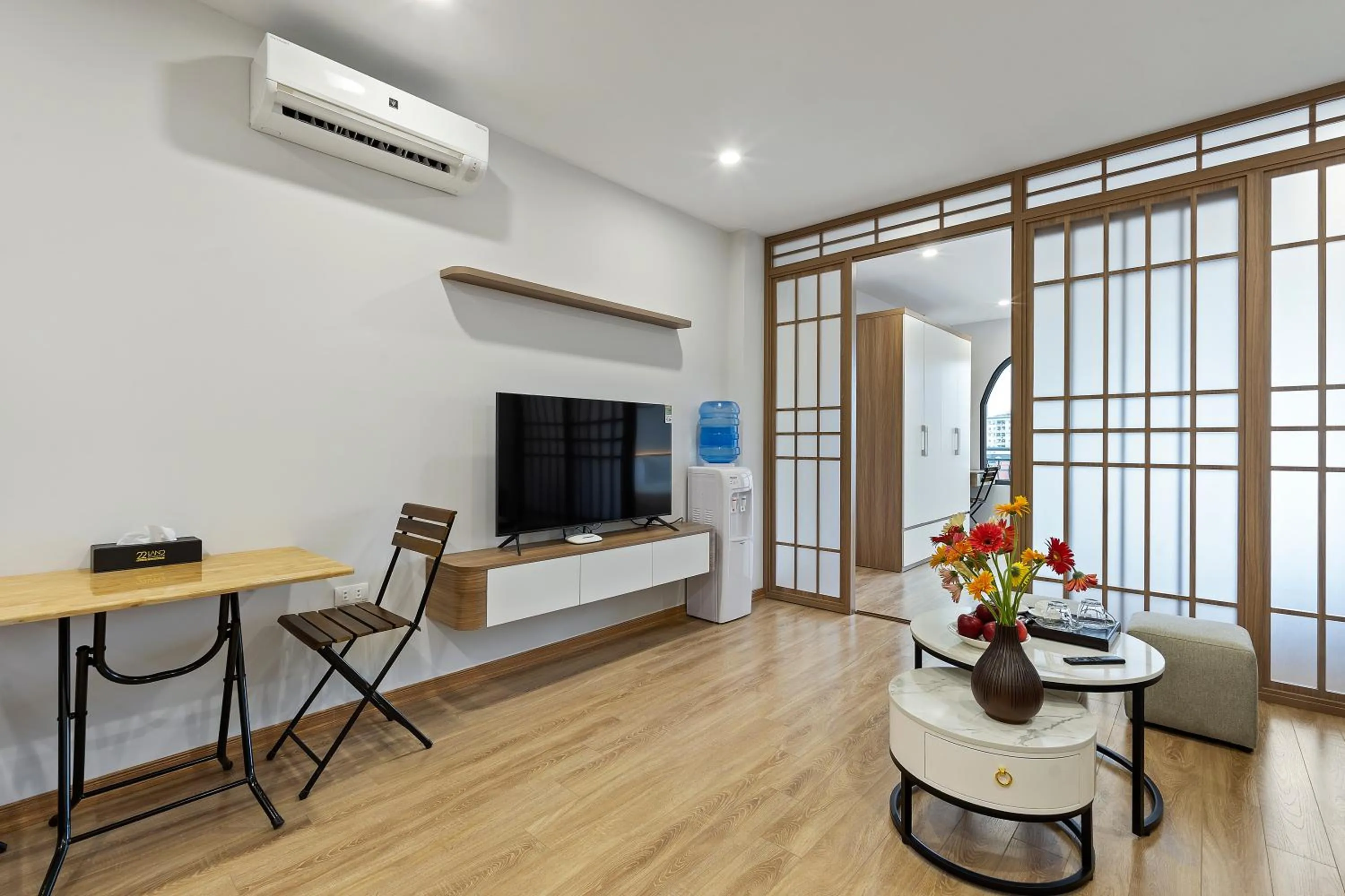 TV and multimedia in 22housing Residence Suites