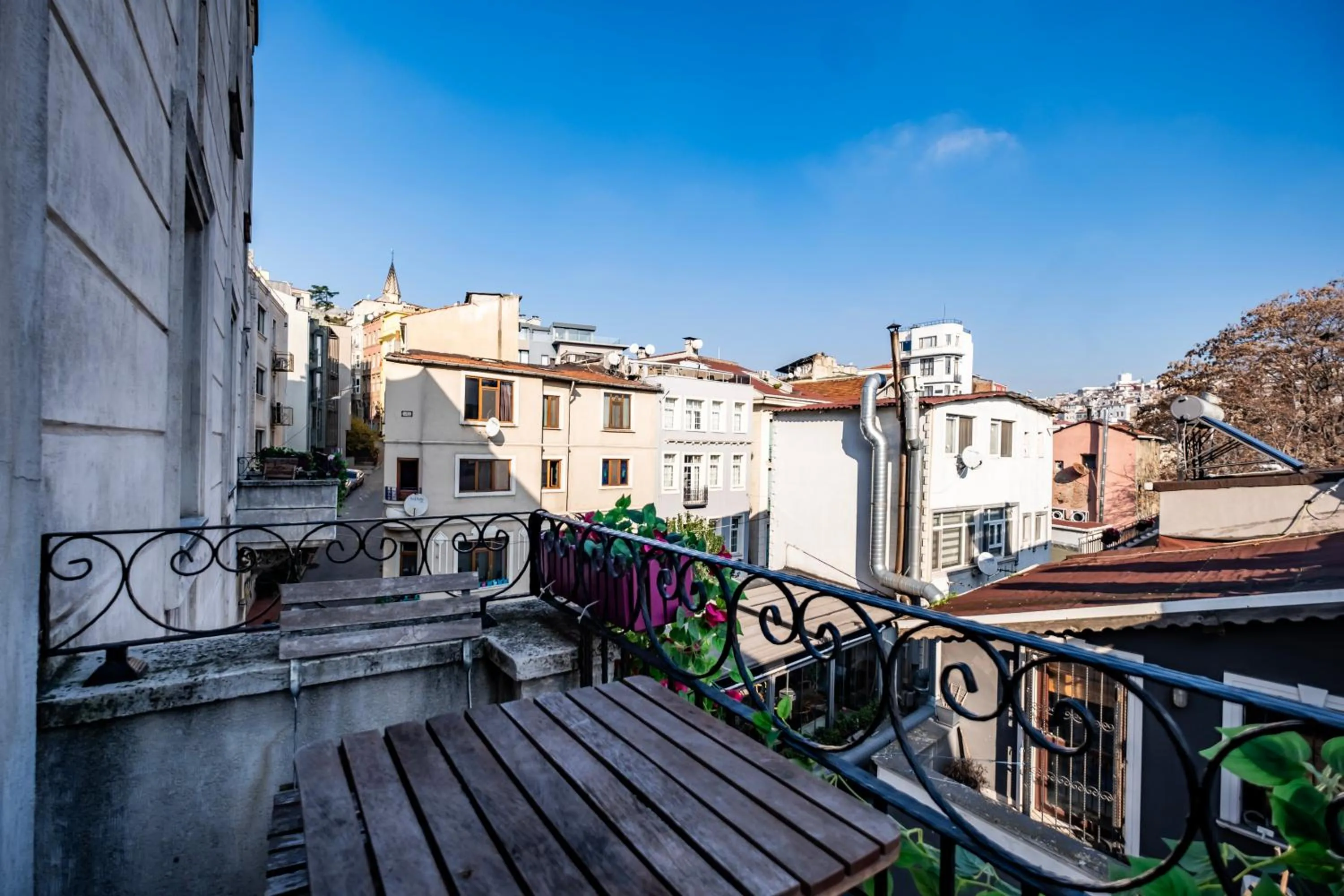 View (from property/room) in Selvese Suites, Serviced Living in Galata