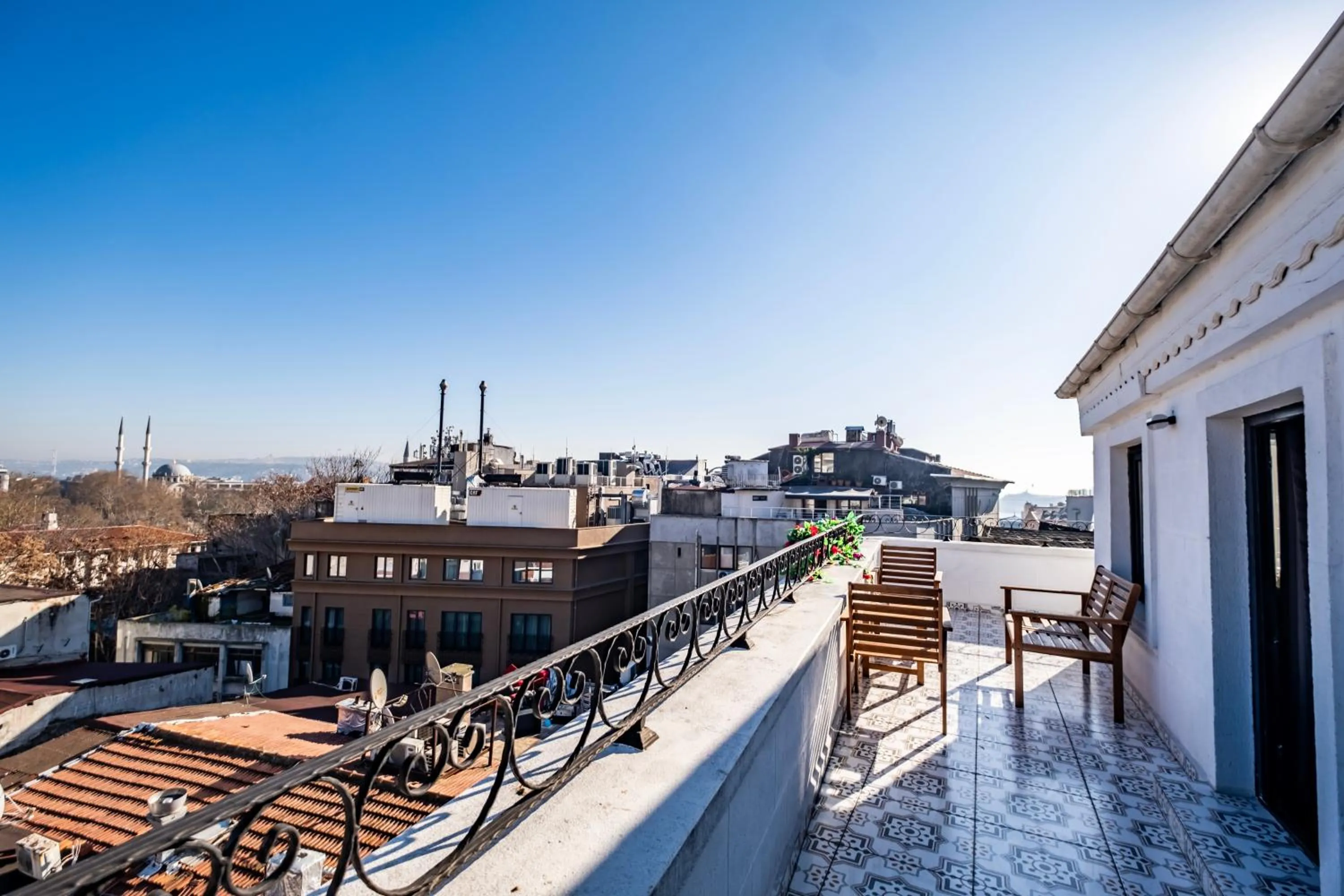 Balcony/Terrace in Selvese Suites, Serviced Living in Galata