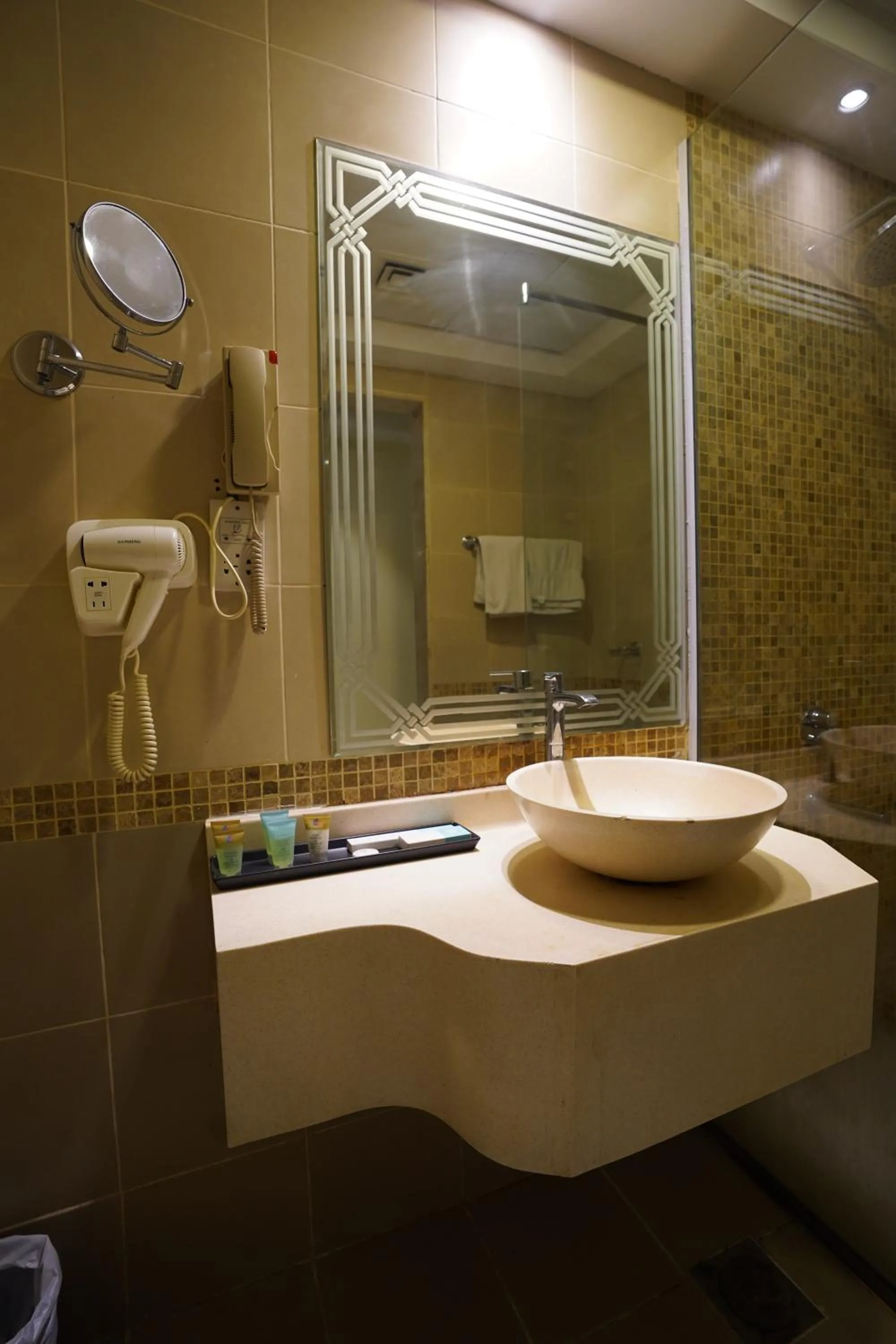 Bathroom in Cube Hotel Dubai