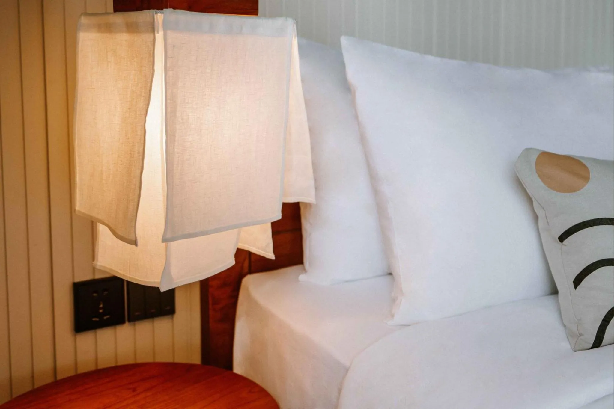 Bedroom, Bed in The Komu Canggu Bali