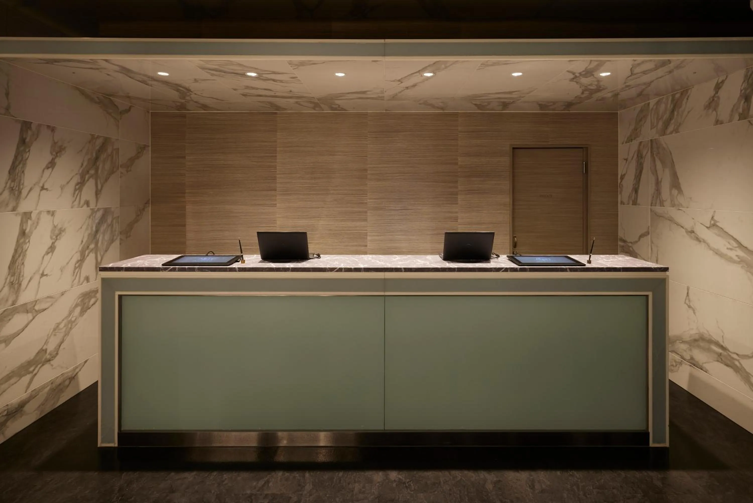 Lobby or reception in ALFIT HOTEL & BAR AKASAKA