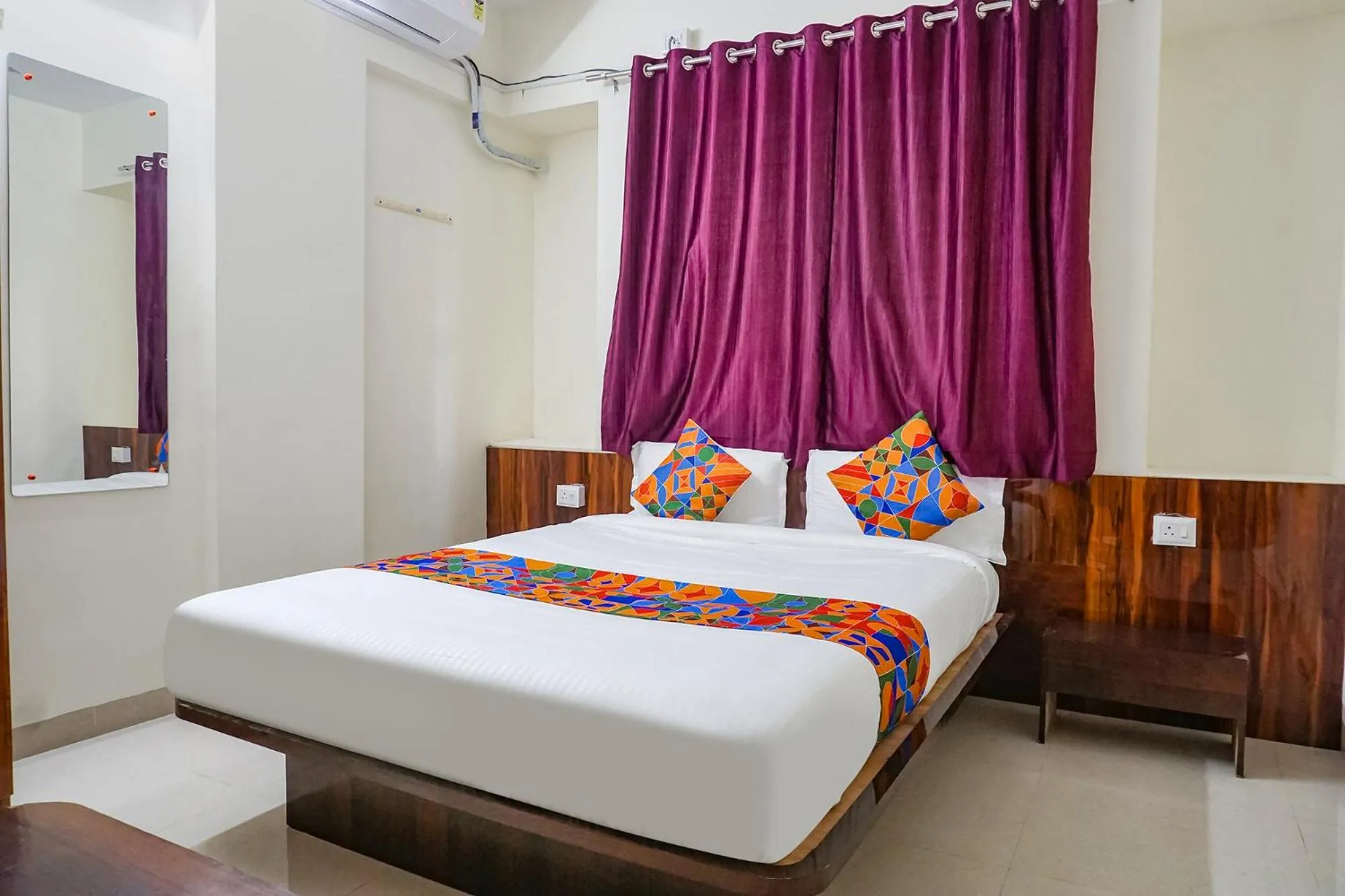 Bed in FabHotel Stay Inn - IT Hub