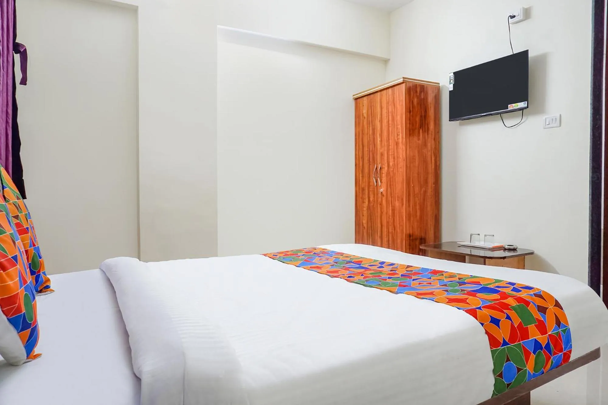 Bed in FabHotel Stay Inn - IT Hub