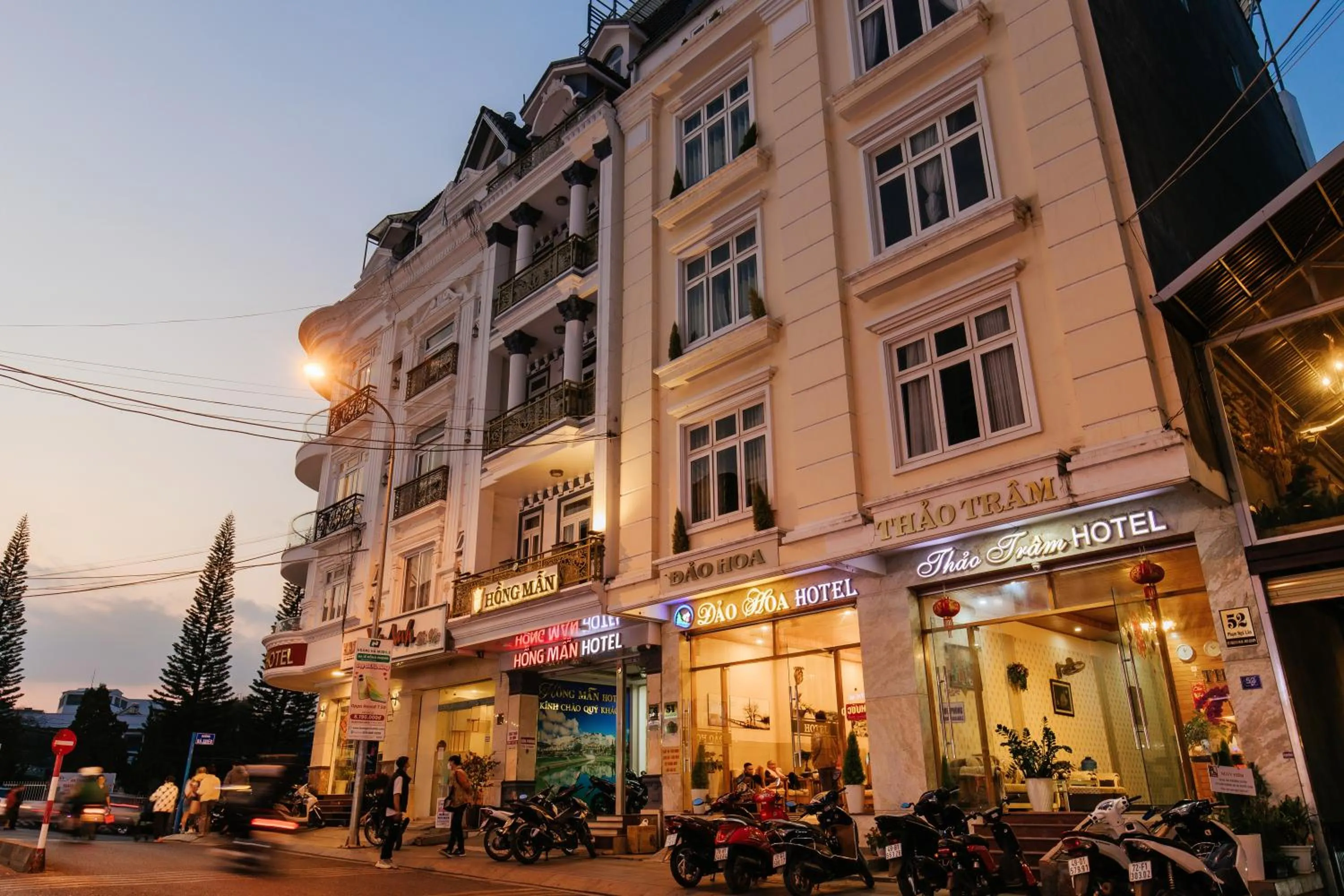 Property building in Đảo Hoa Dalat Hotel