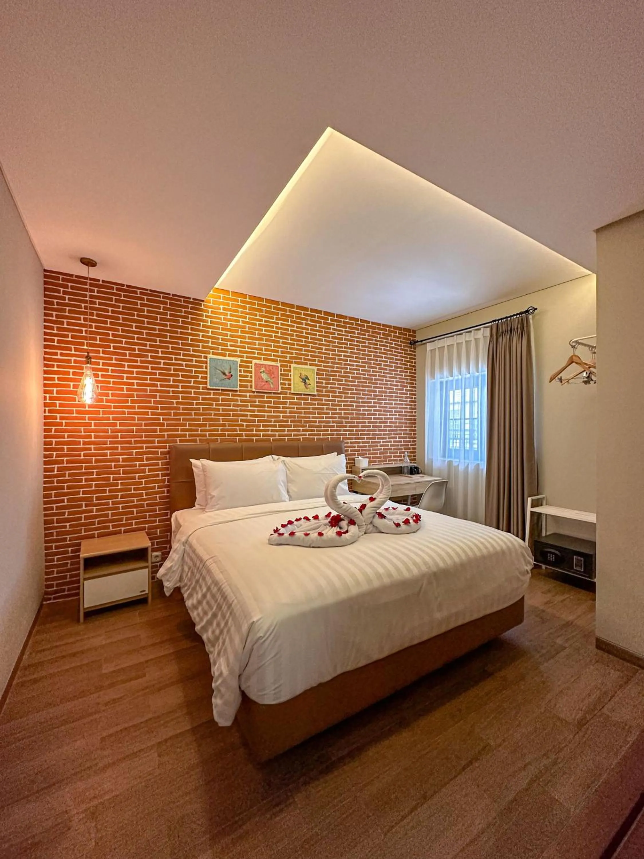 Bed in Lugano Arte Homestay