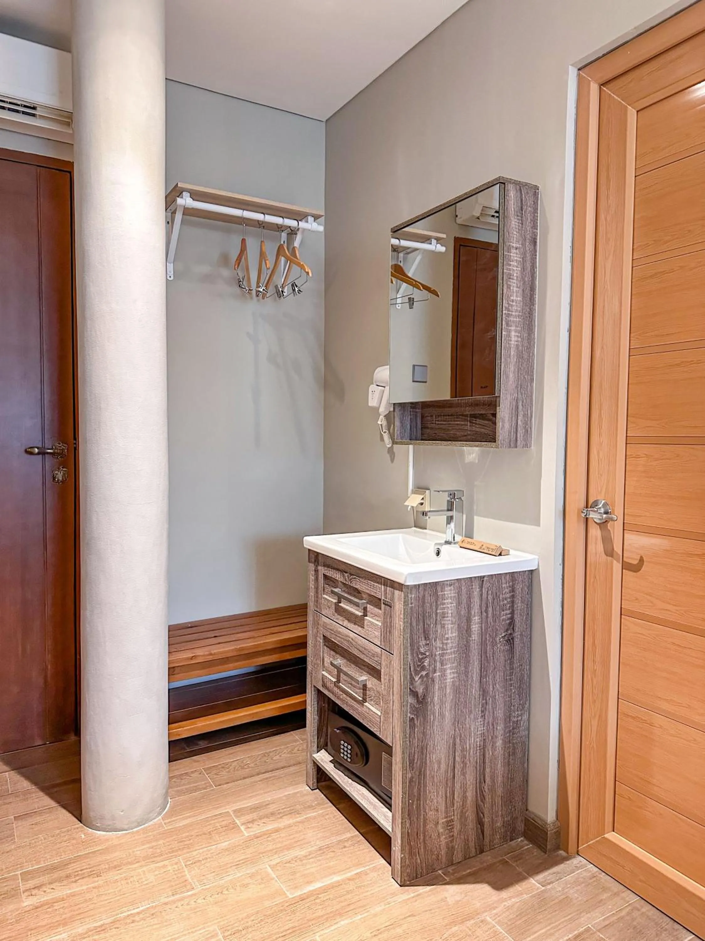 Lugano Arte Homestay