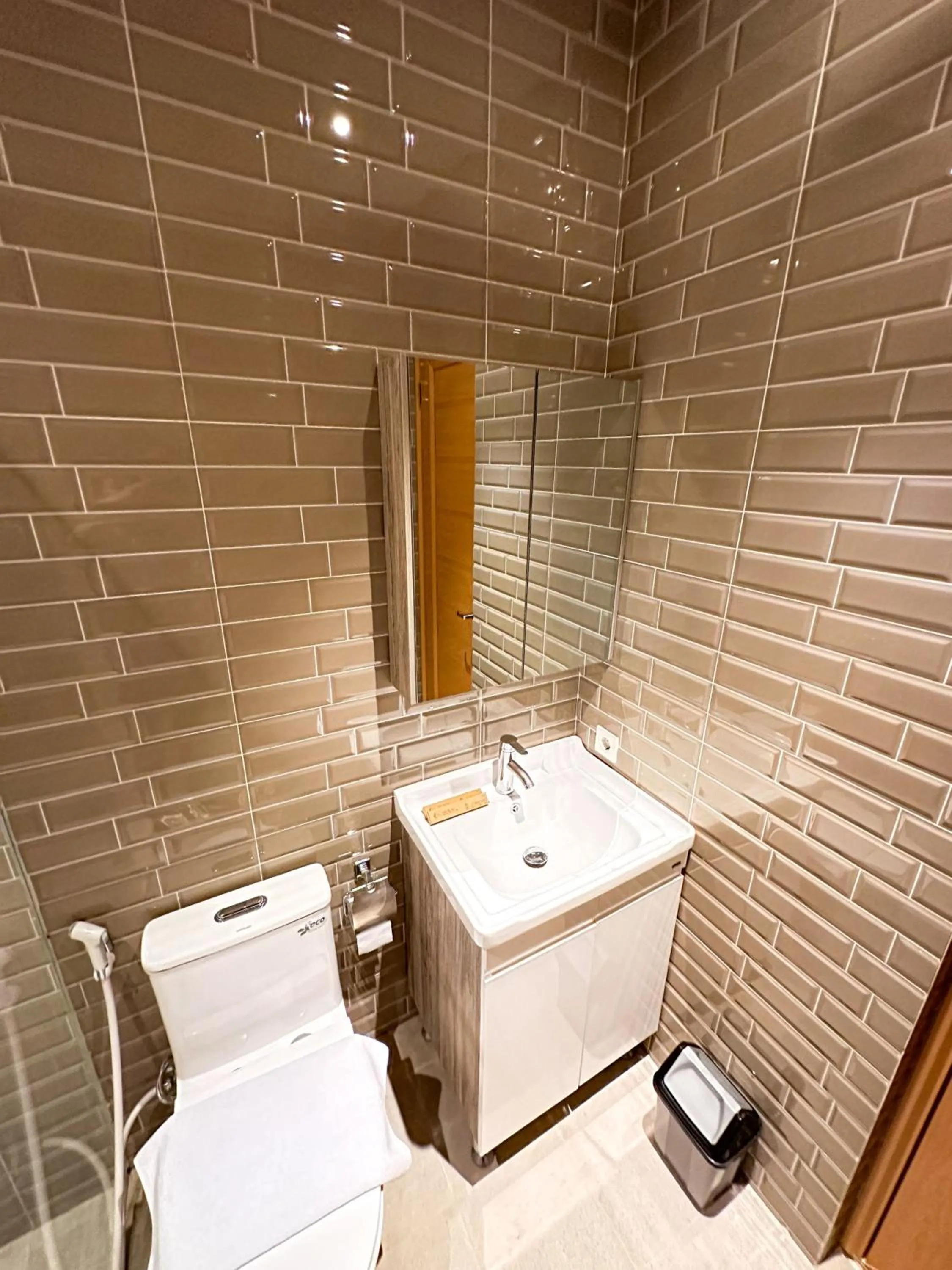 Lugano Arte Homestay