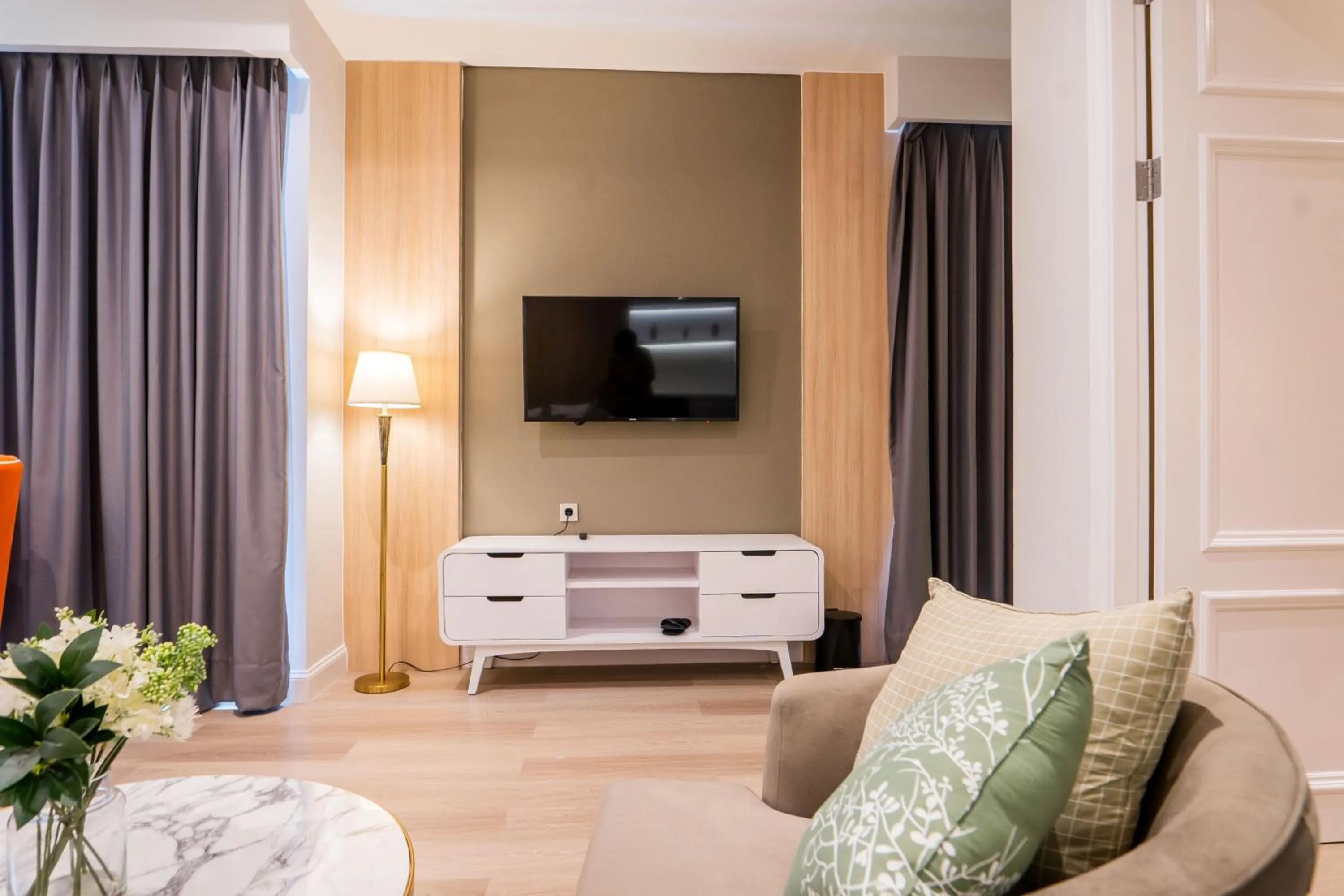 TV and multimedia in The Difan Hotel