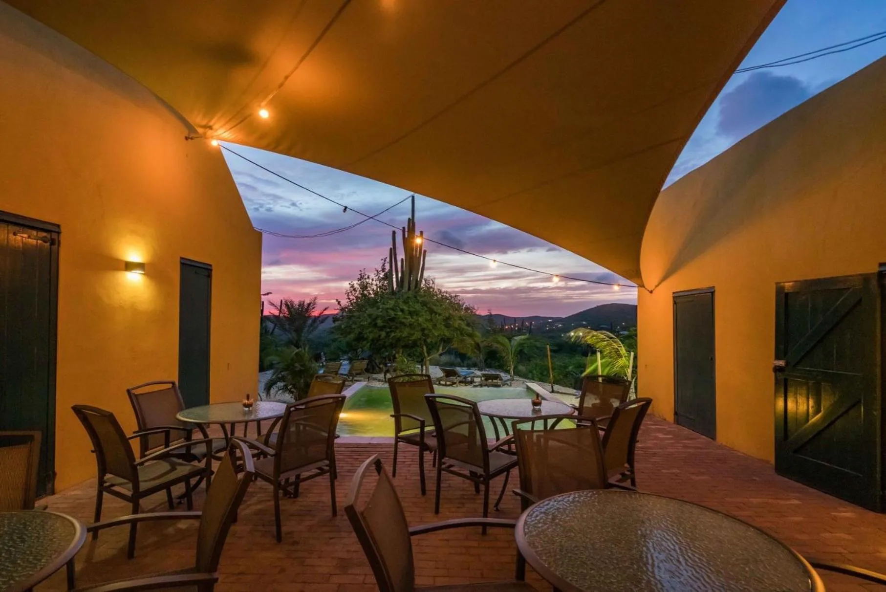 Patio in Landhuis Klein Santa Martha Boutique Hotel Restaurant.