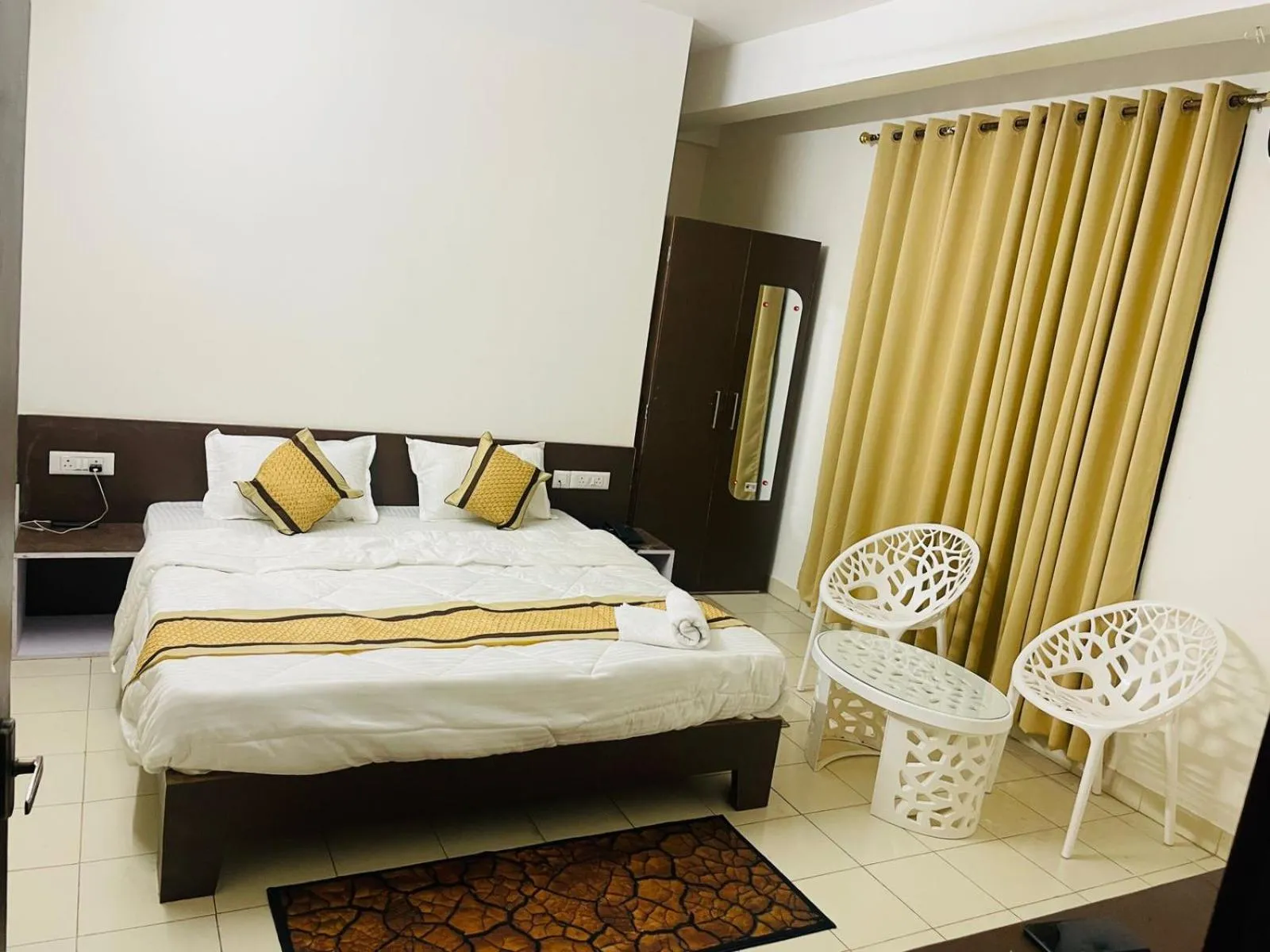 Bed in ERICA RESIDENCY