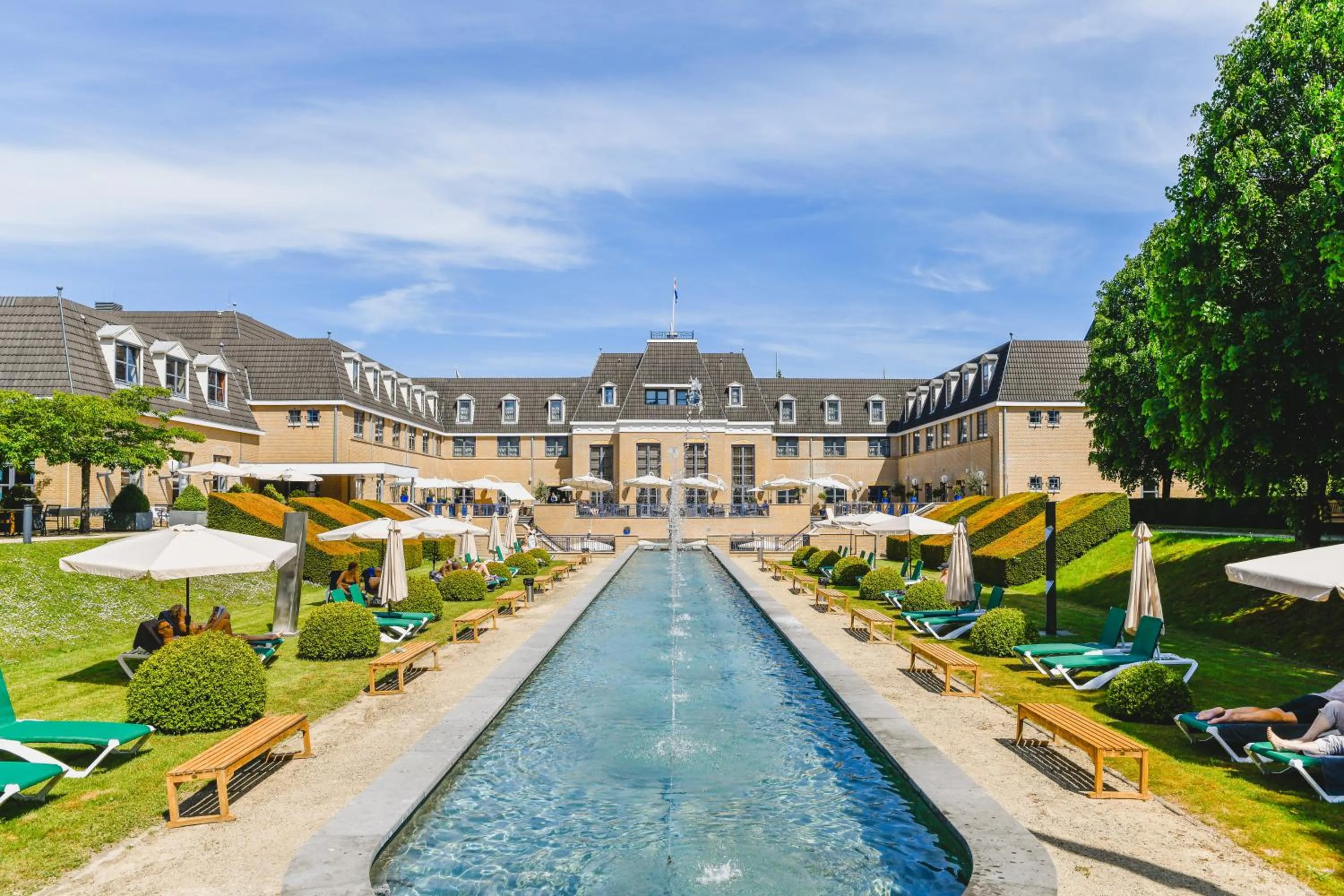 Property building in Heerlickheijd van Ermelo