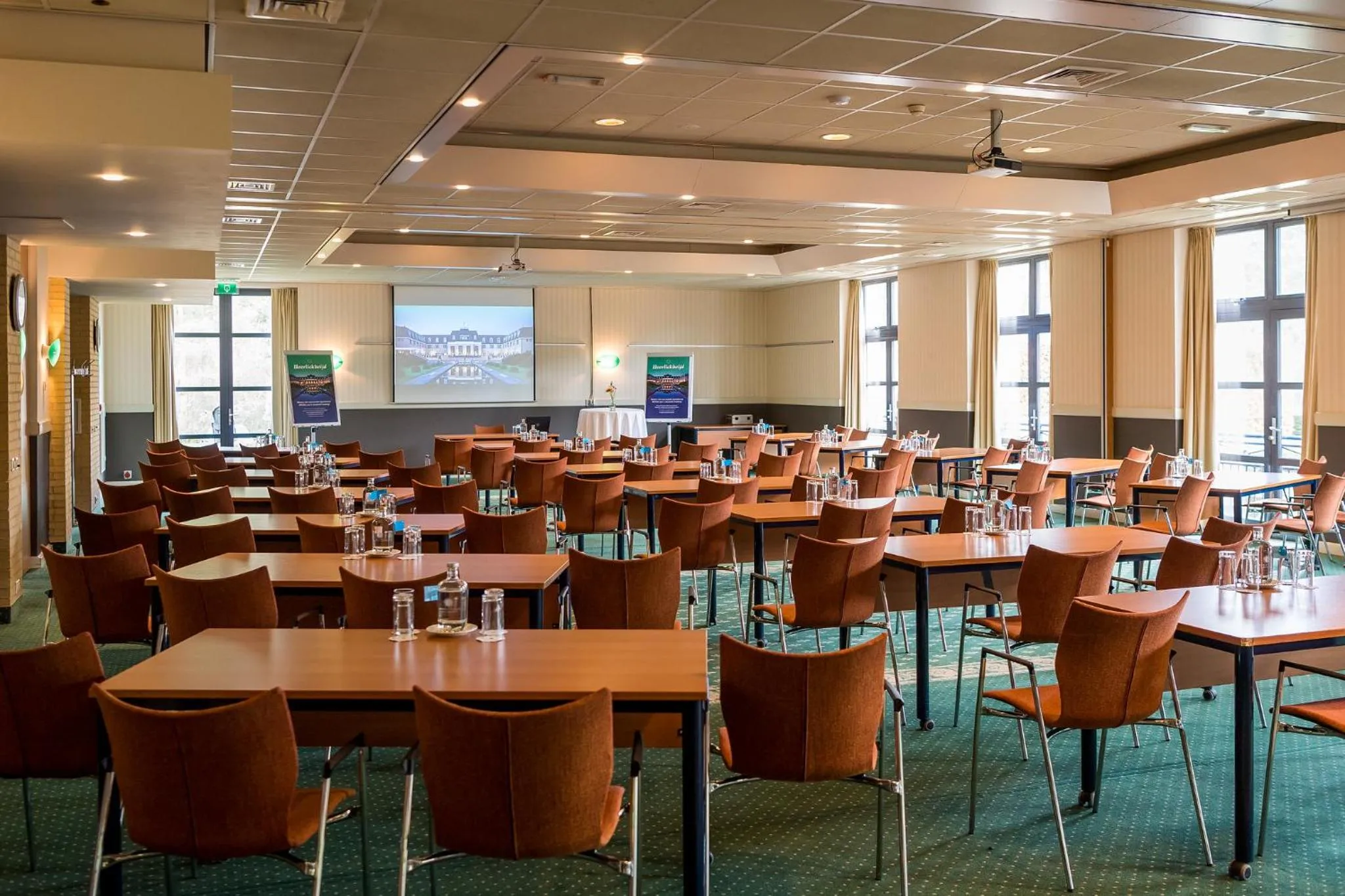 Business facilities in Heerlickheijd van Ermelo