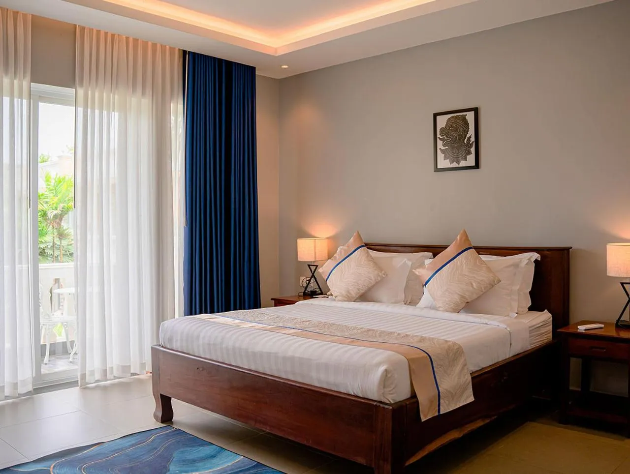 Bed in Sokchea Kampot Hotel