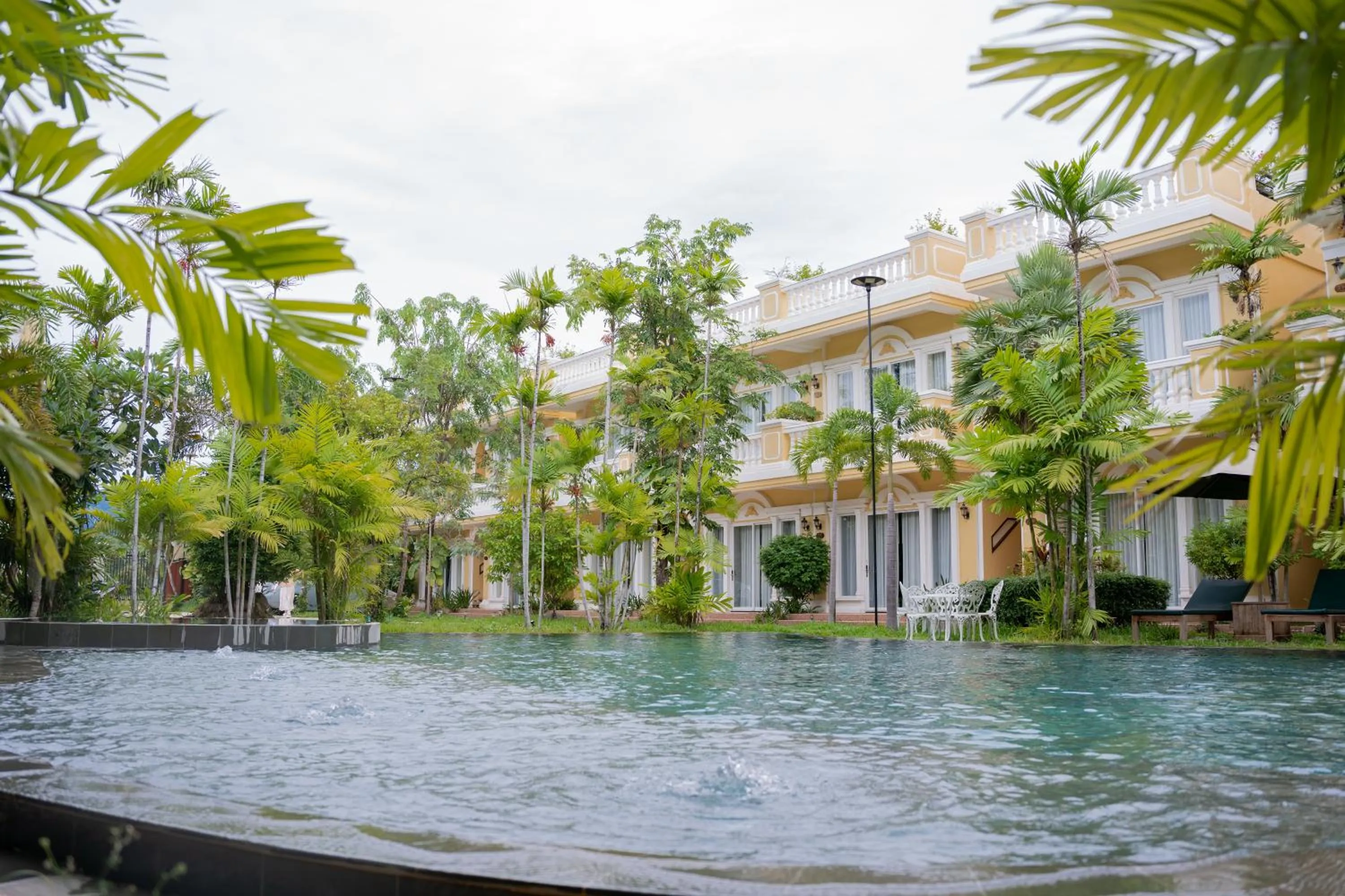 Property building in Sokchea Kampot Hotel