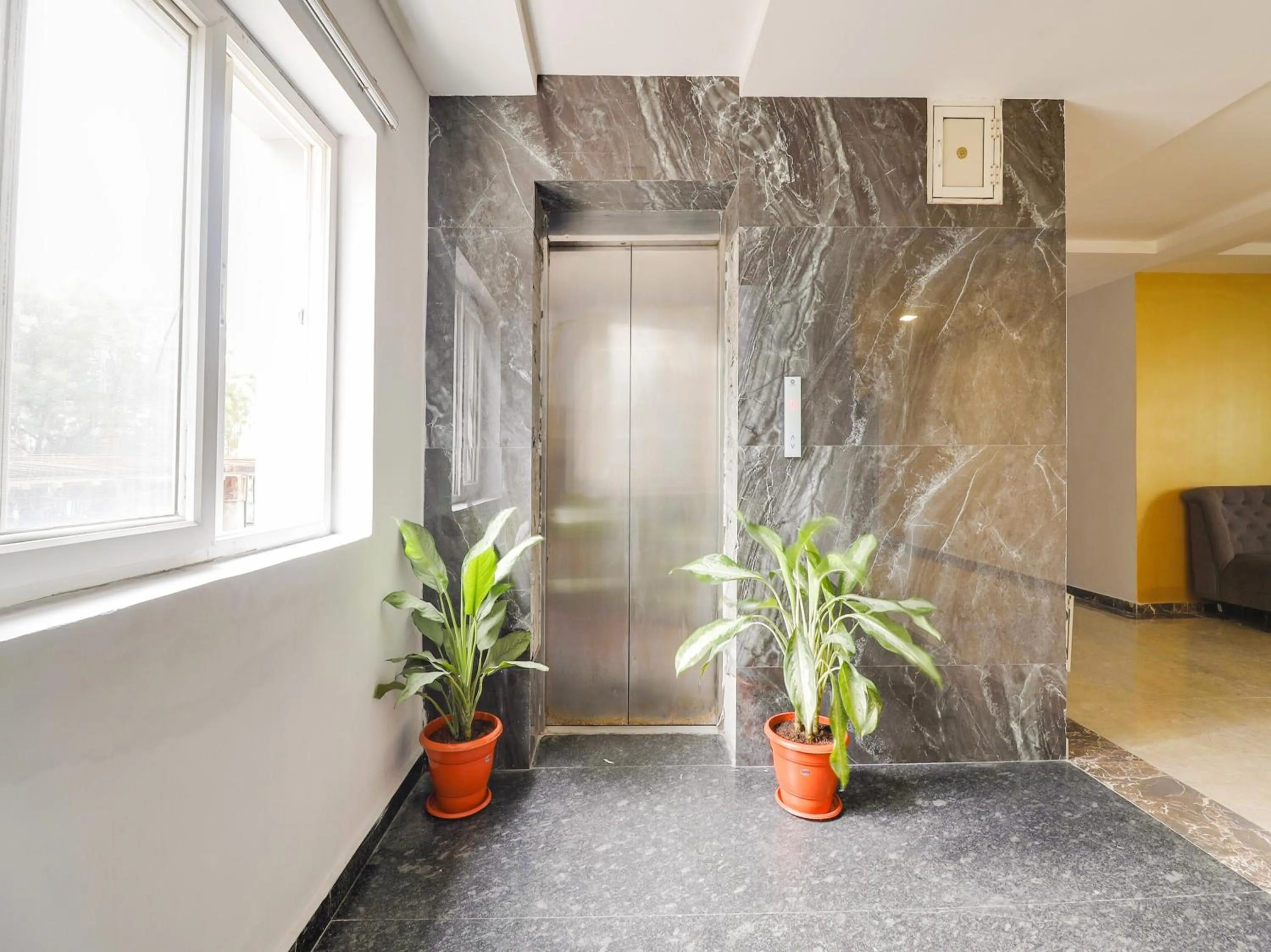 Lobby or reception in Collection O Golden Gate