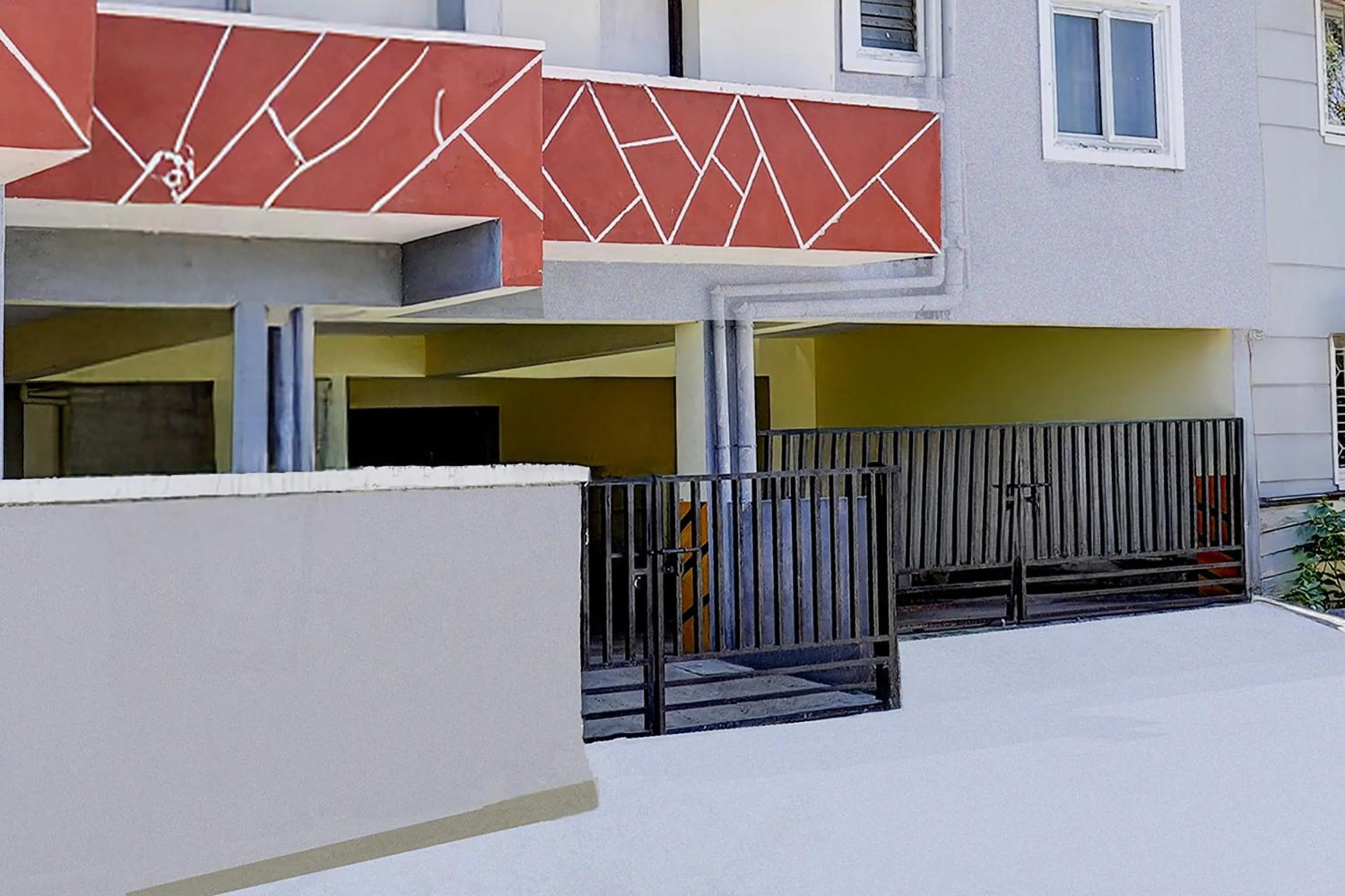 Facade/entrance in Super Collection O Sathyabama University Sithalapakkam Formerly Srinivasa Residency