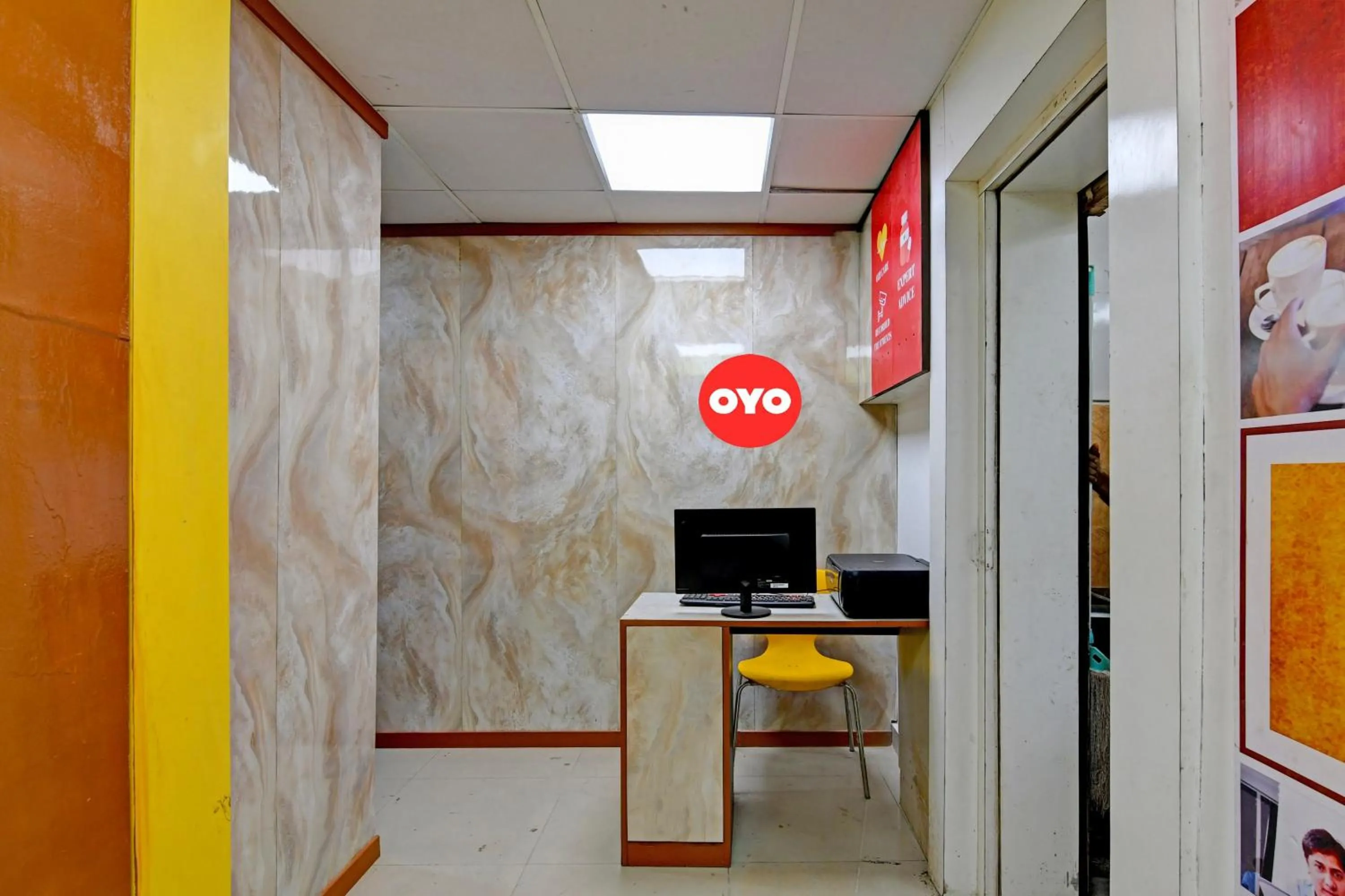 Lobby or reception in Hotel O Jalan Regency