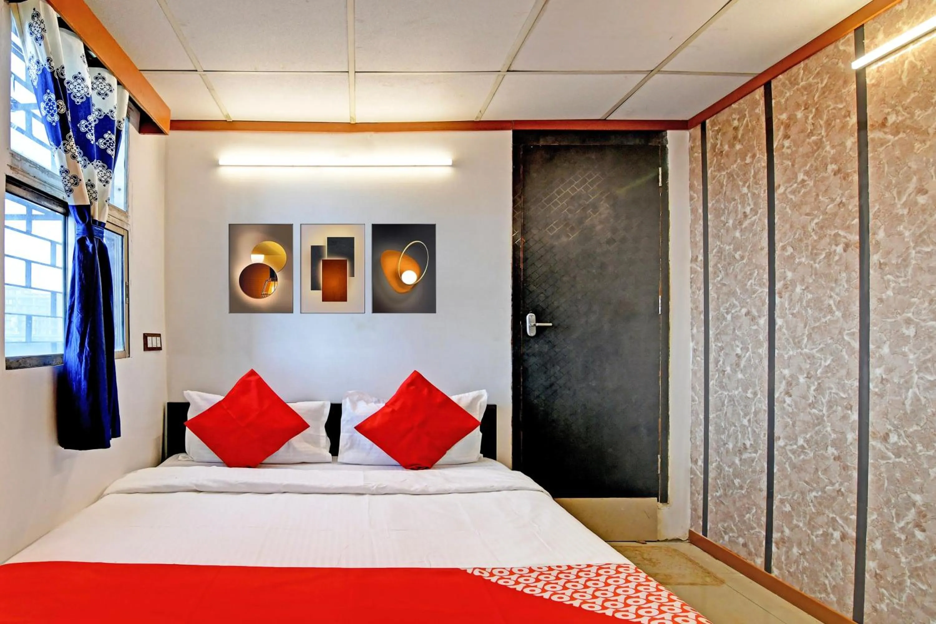 Bedroom, Bed in Hotel O Jalan Regency