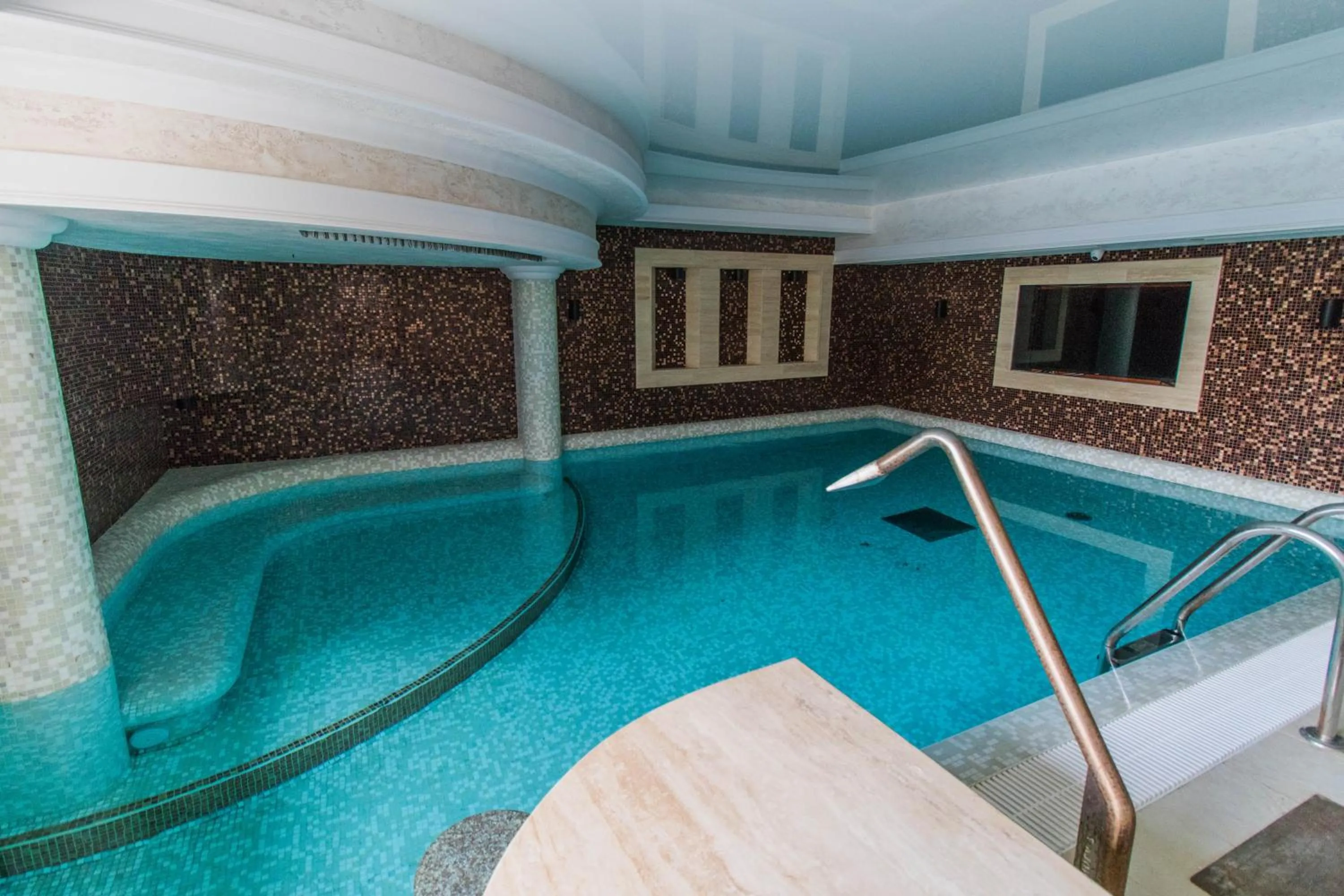 Swimming pool in Hotel Bohemi