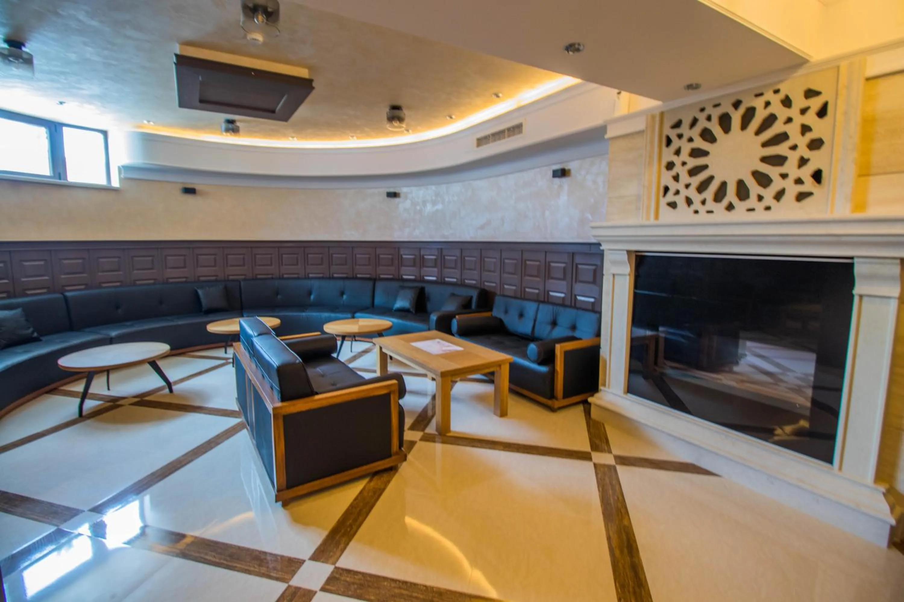 TV and multimedia in Hotel Bohemi