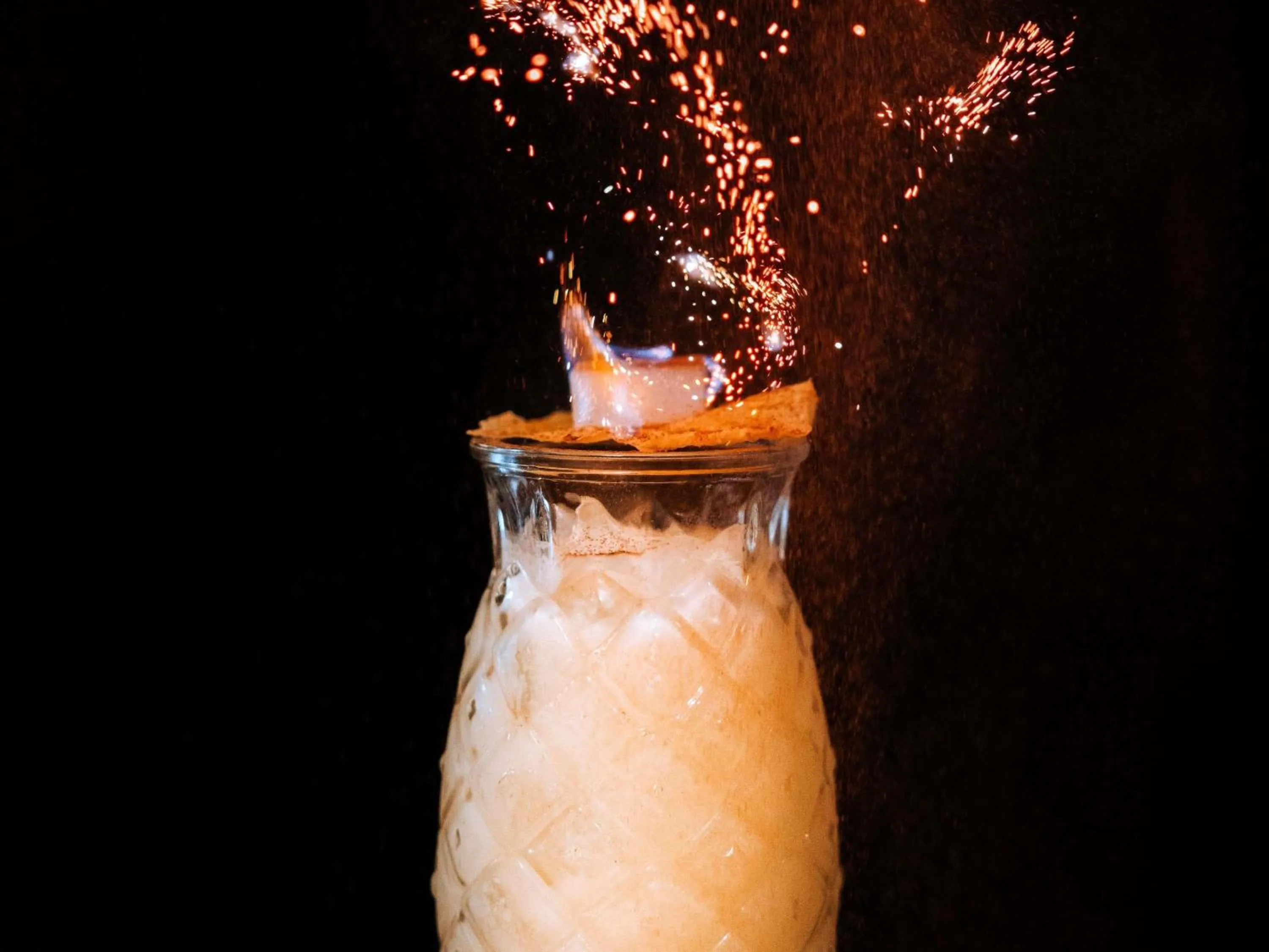 Lounge or bar in Pullman Lyon