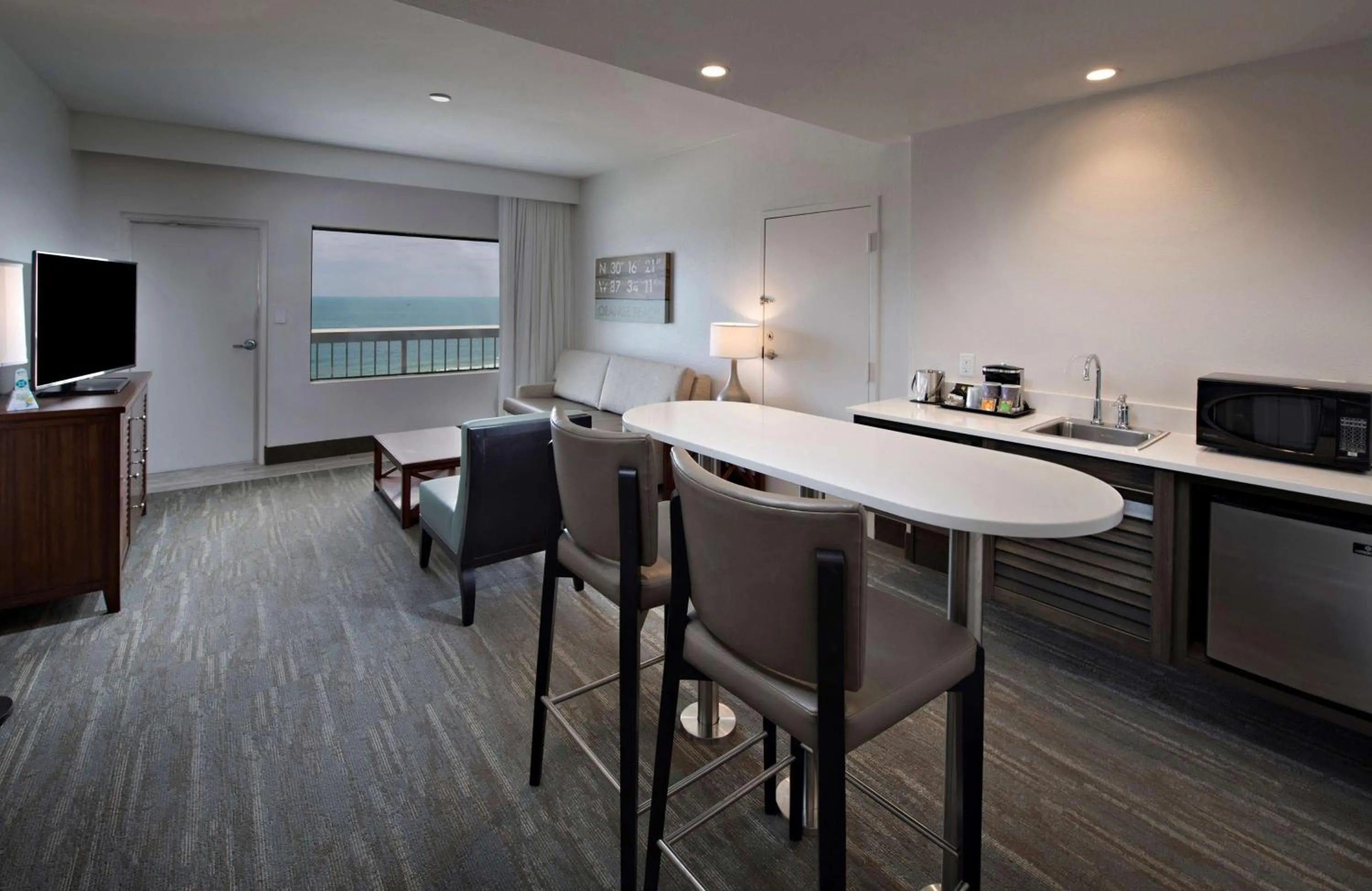 Other in The Island House Hotel a Doubletree by Hilton