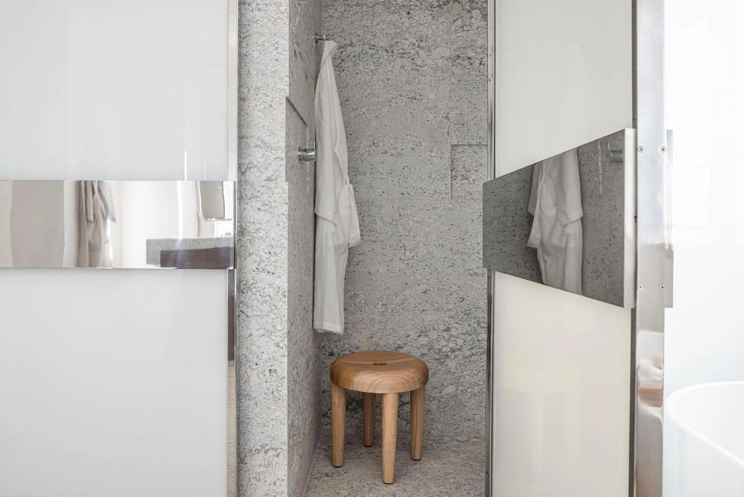 Shower in R48 Hotel and Garden