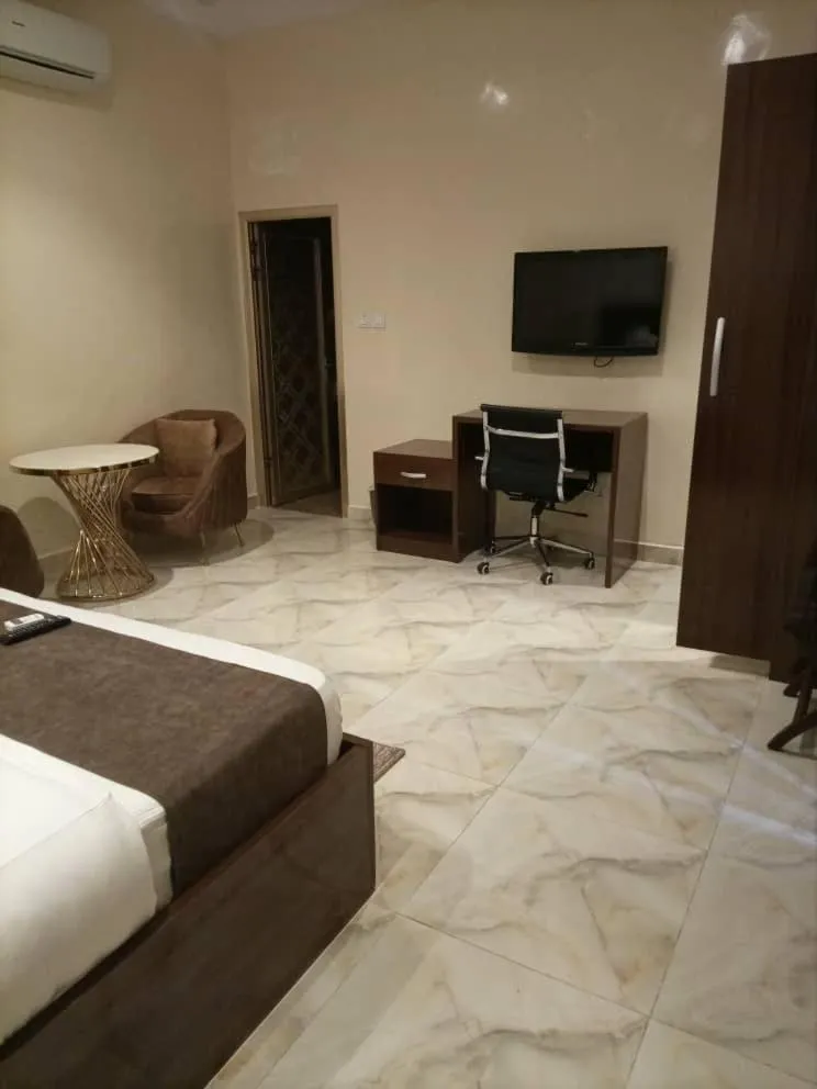 Bedroom, Bed in ERiTH APARTMENT & SUITES