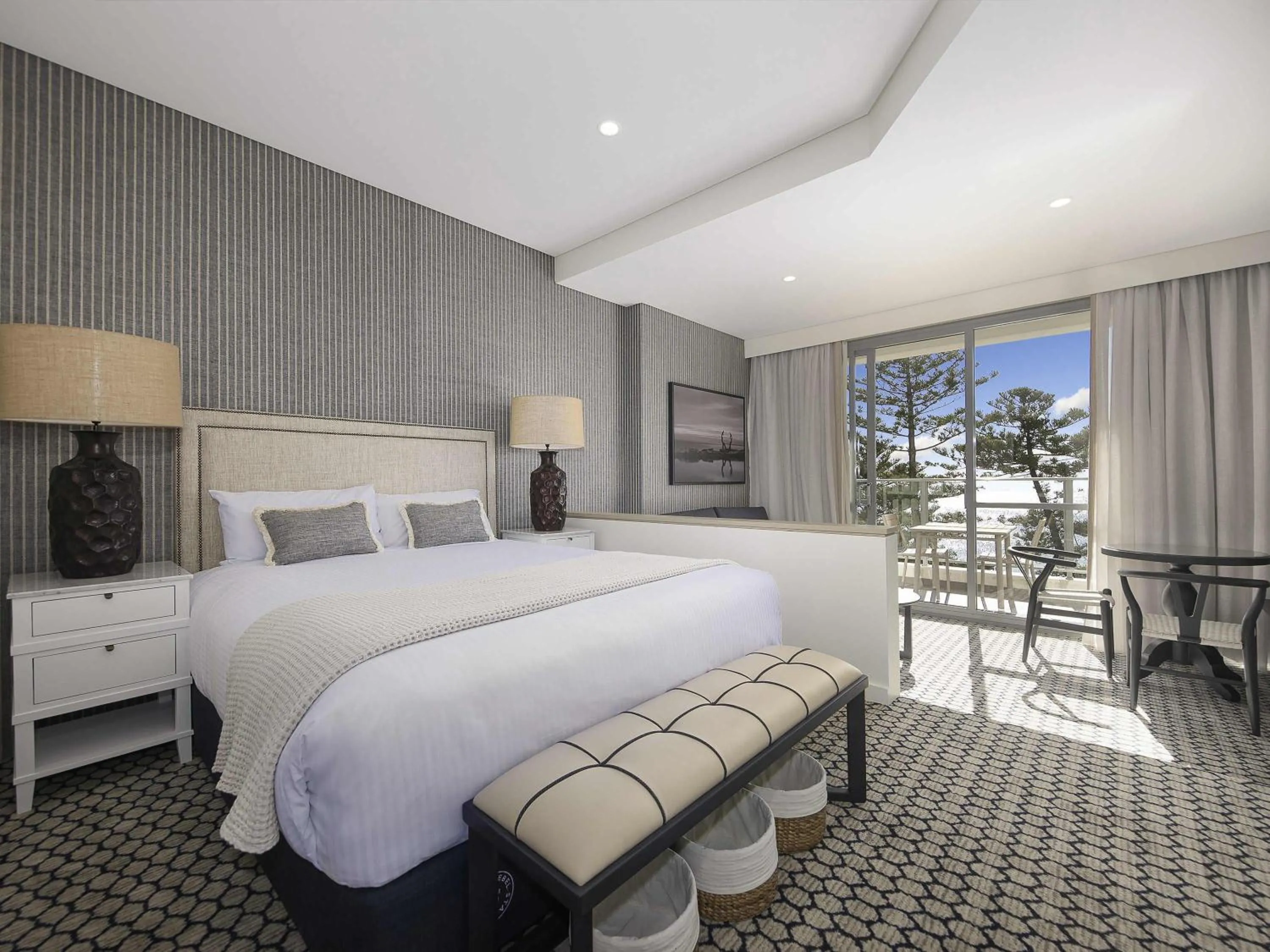 Bedroom, Bed in Peppers Manly Beach