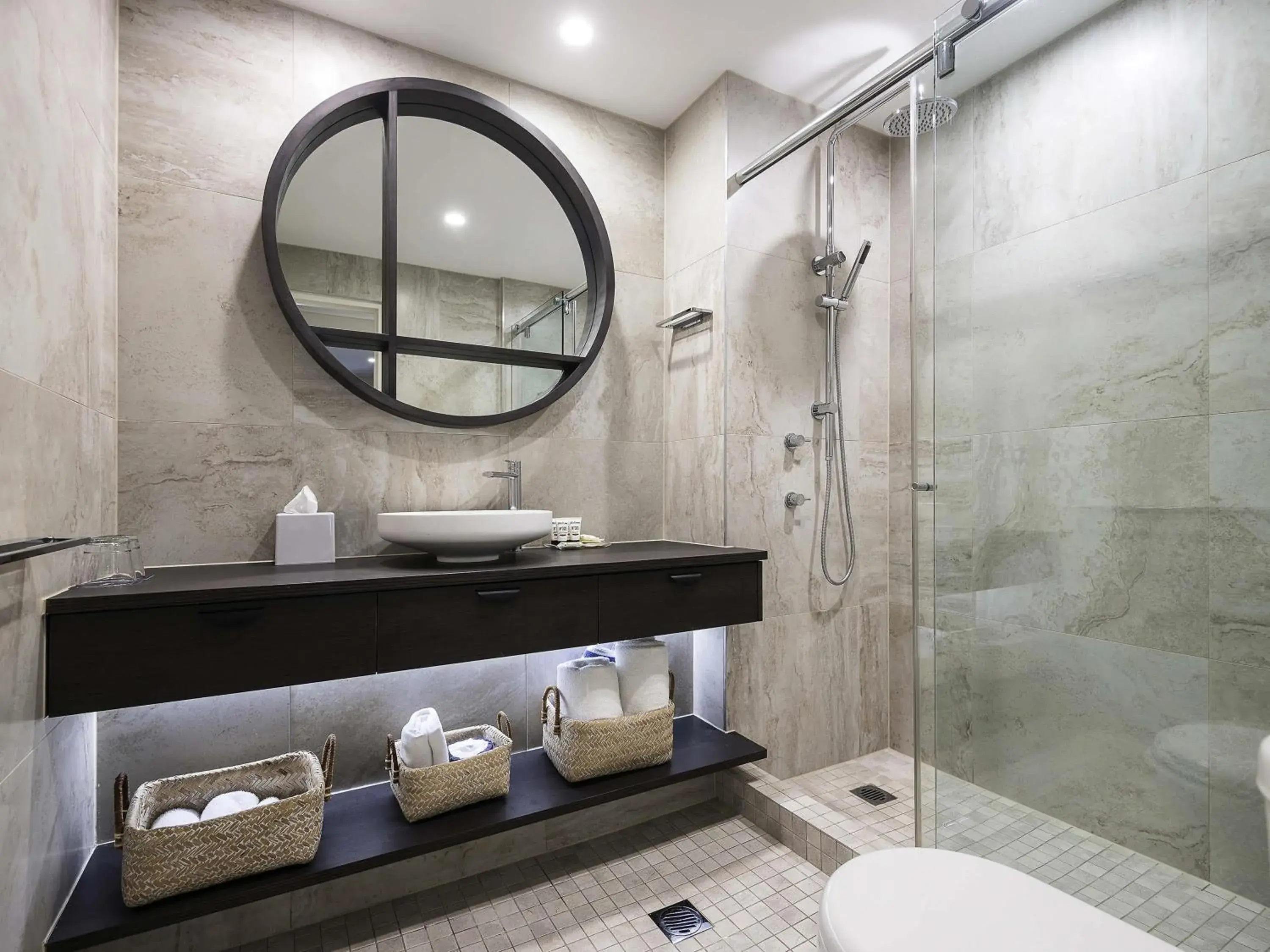 One-Bedroom Apartment with Ocean View in Peppers Manly Beach One-Bedroom Apartment with Ocean View in Peppers Manly Beach