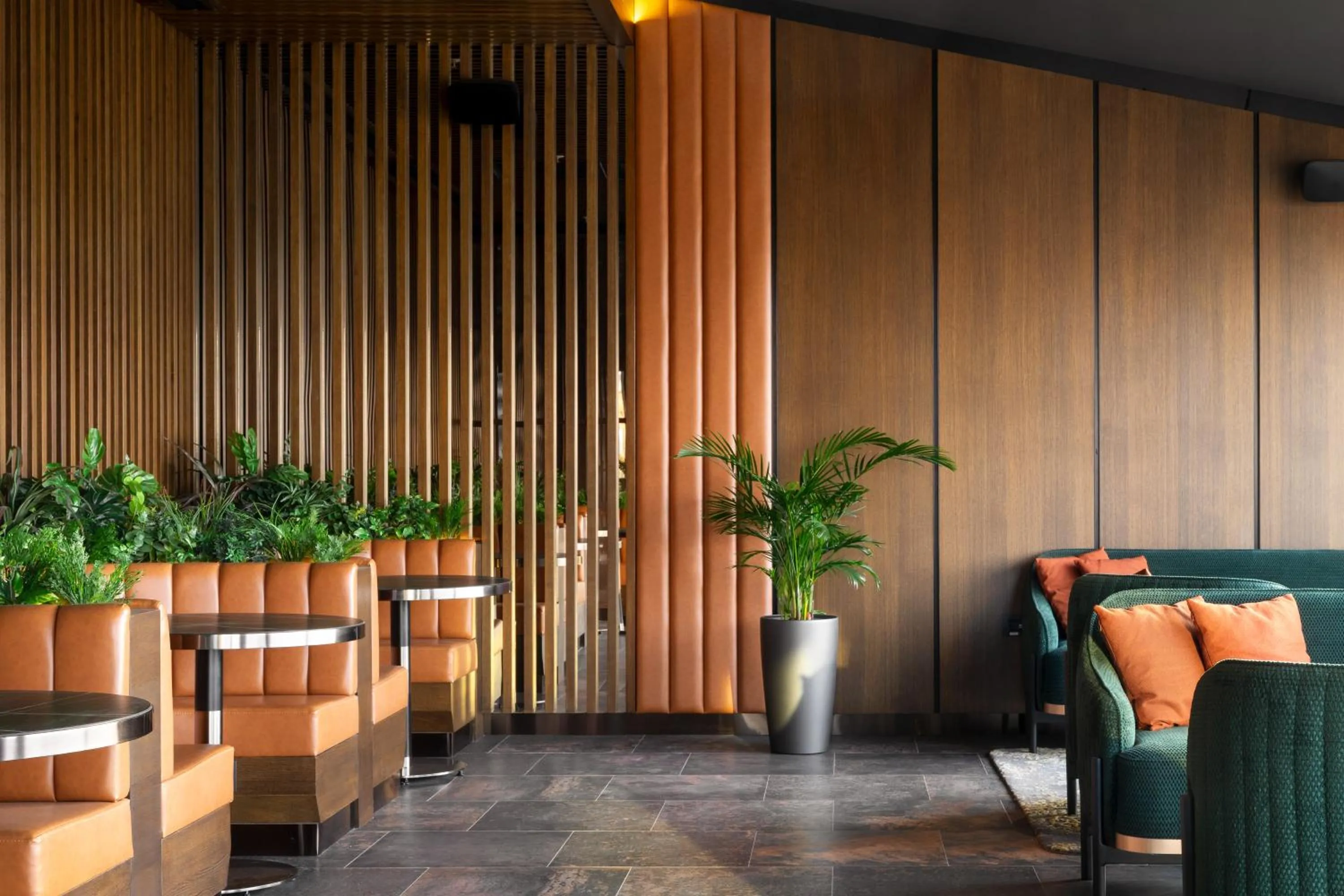 Restaurant/places to eat in Novotel Tbilisi Center