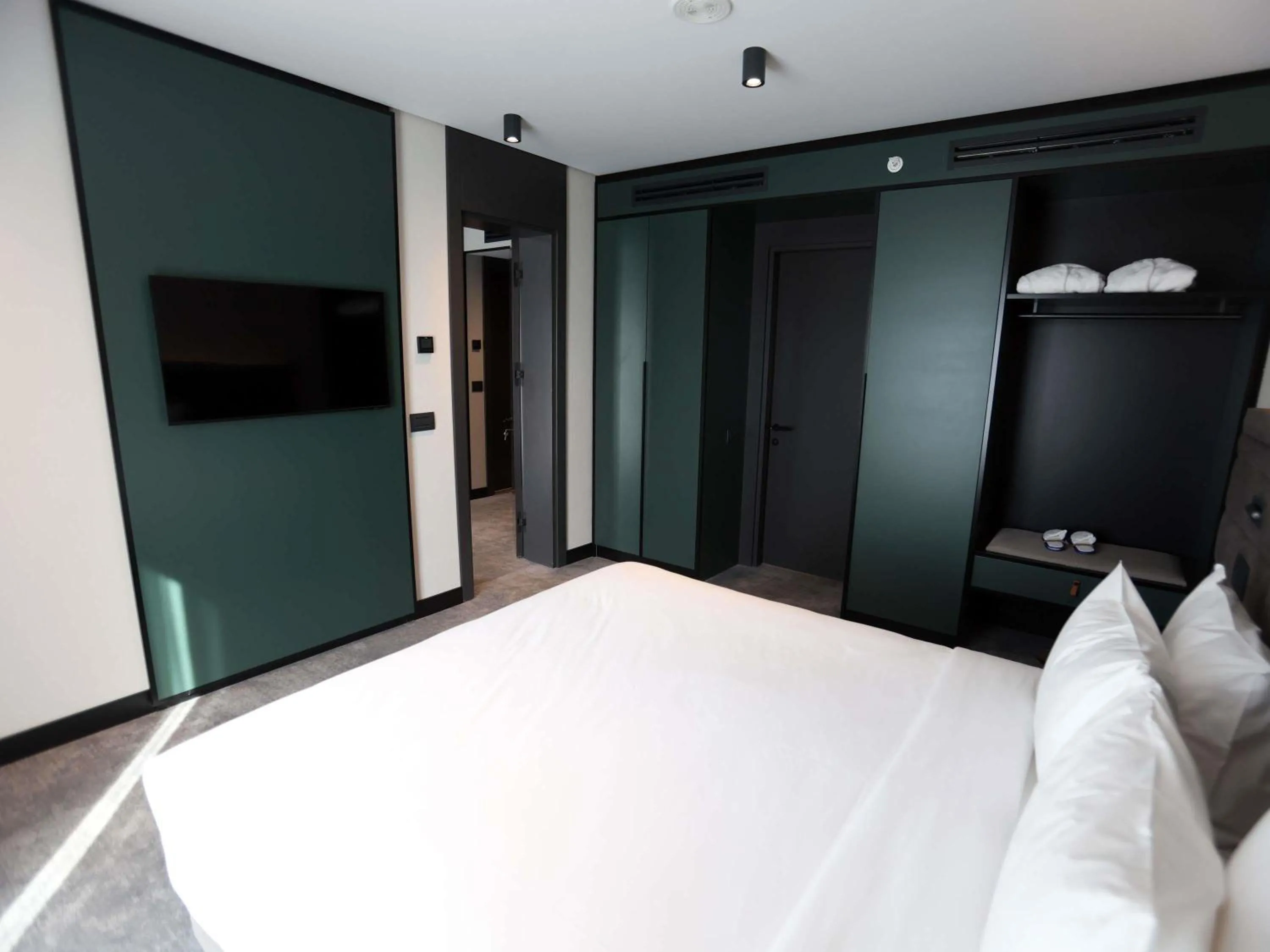 Bedroom, Bed in Novotel Tbilisi Center