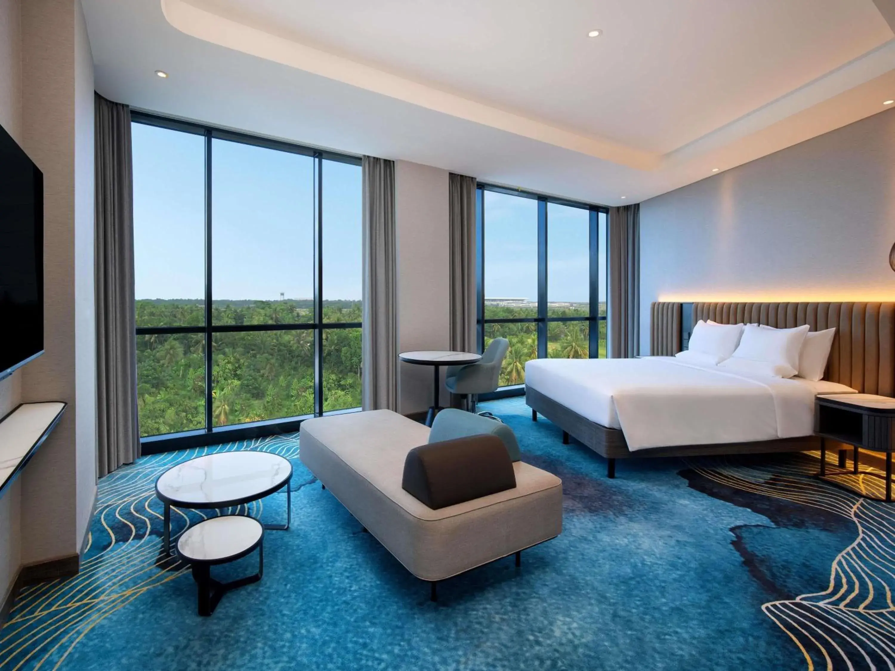 Executive King Room in Novotel Yogyakarta International Airport Kulon Progo Executive King Room in Novotel Yogyakarta International Airport Kulon Progo