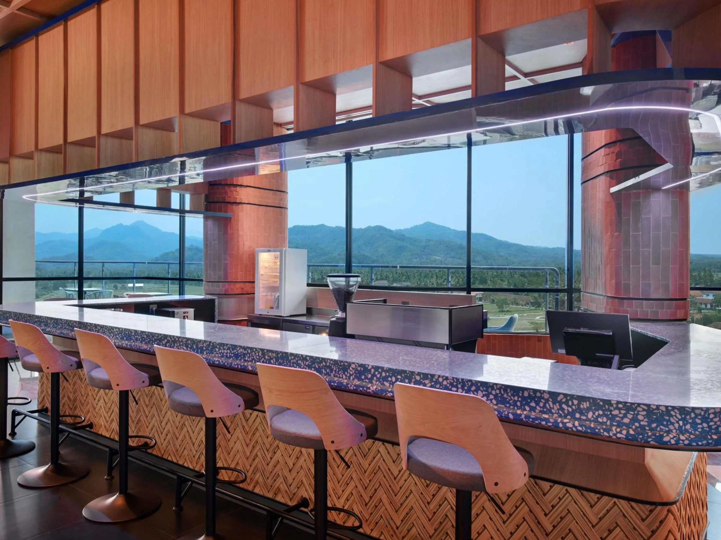 Lounge or bar in Novotel Yogyakarta International Airport Kulon Progo