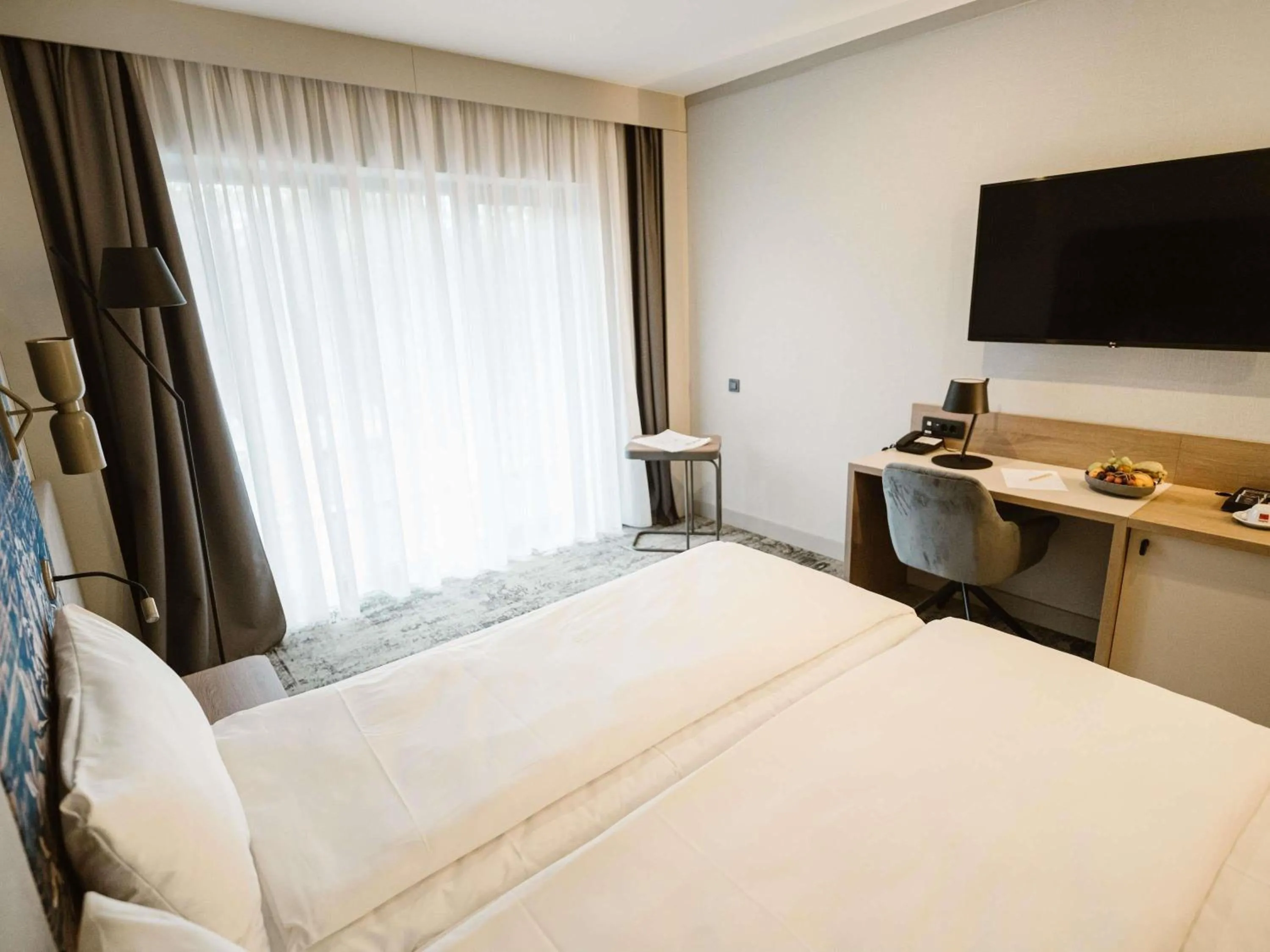 Bedroom, Bed in Mercure Sibiu Arsenal